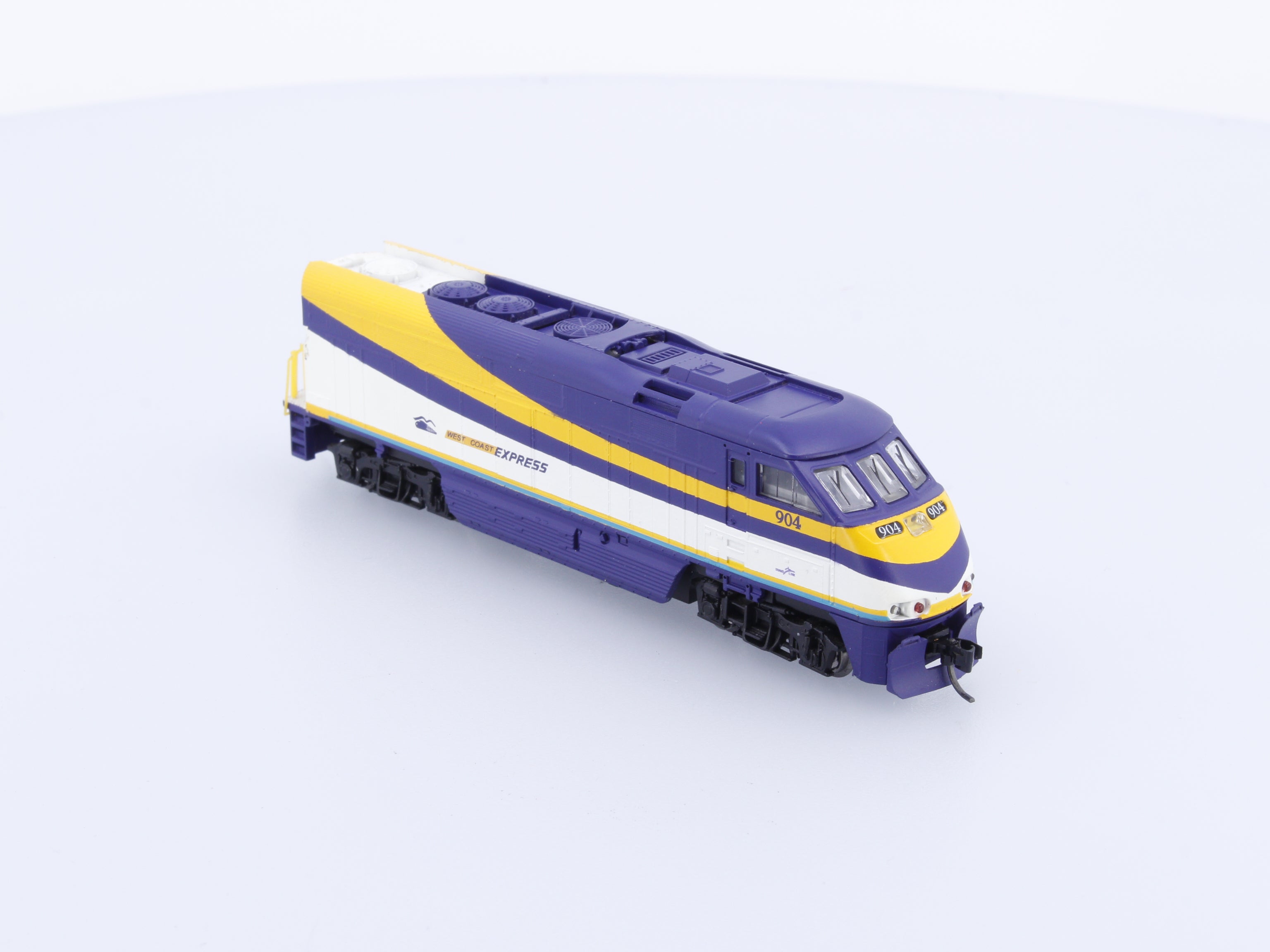 Athearn 10018 N F59PHI West Coast Express Diesel Locomotive West Coast Express (WCE) 903 Analog DC
