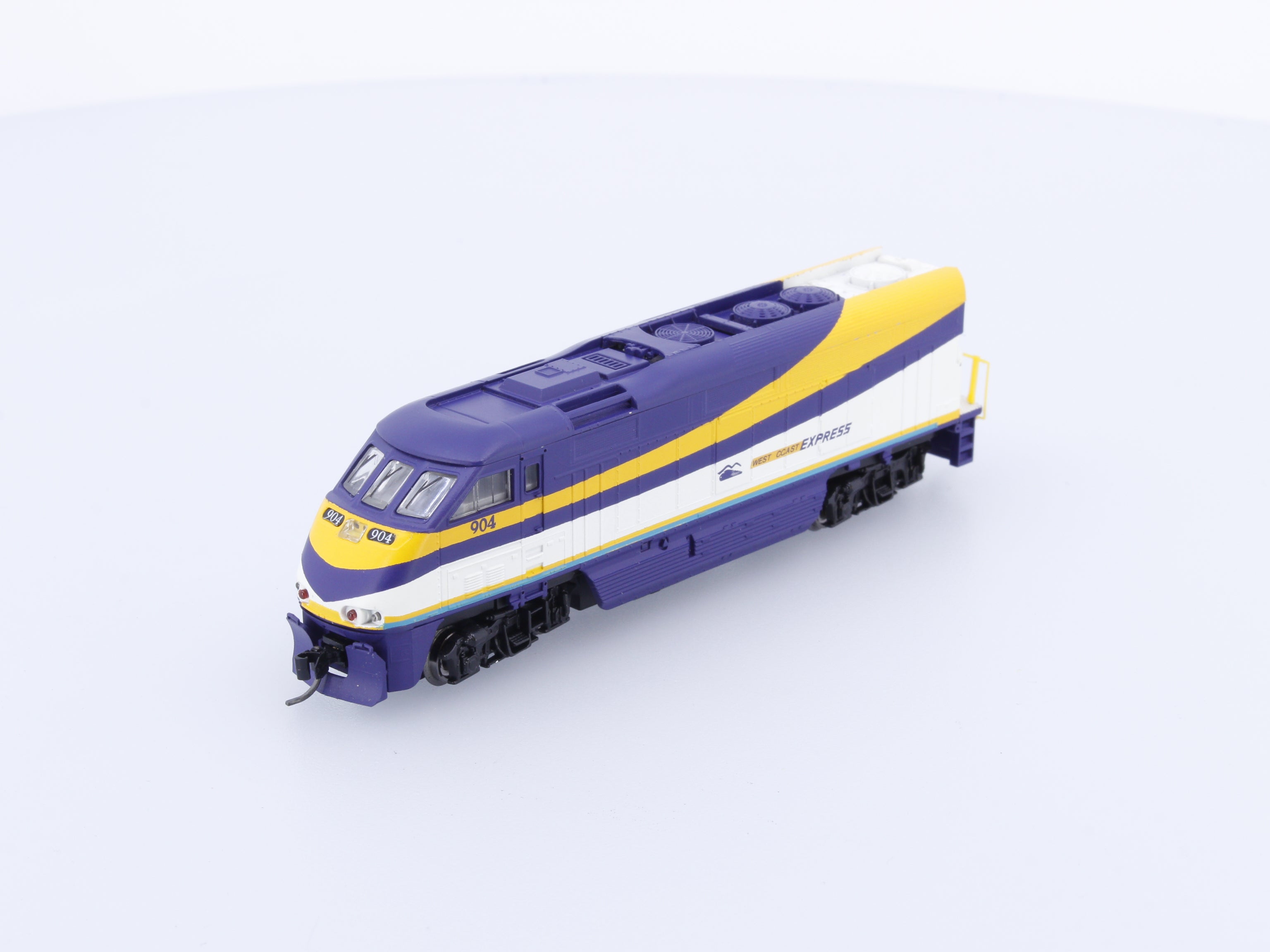 Athearn 10018 N F59PHI West Coast Express Diesel Locomotive West Coast Express (WCE) 903 Analog DC
