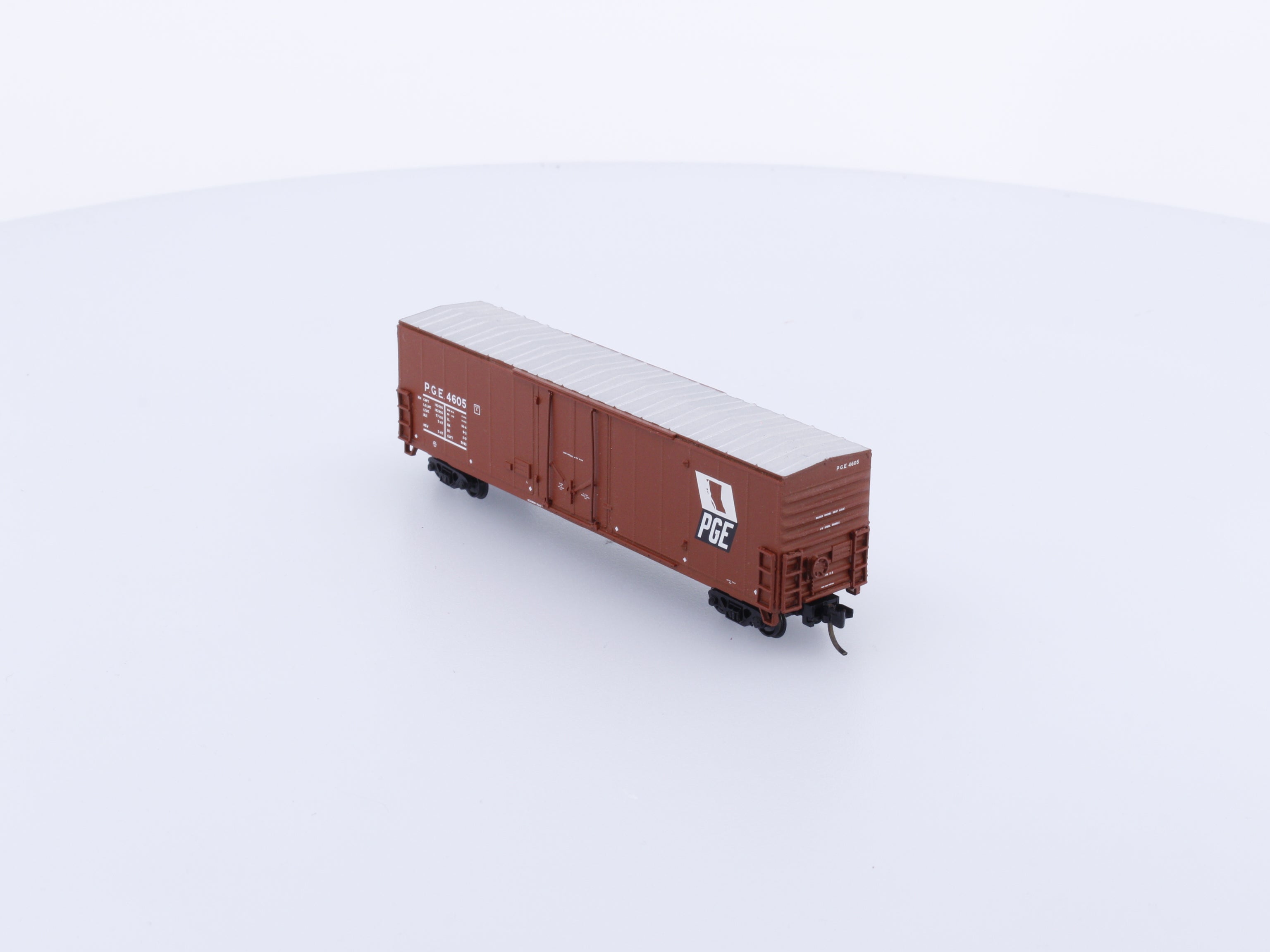 Trueline Trains TLT600071 N 50' Map Scheme Box Car Pacific Great Eastern (PGE) 4605