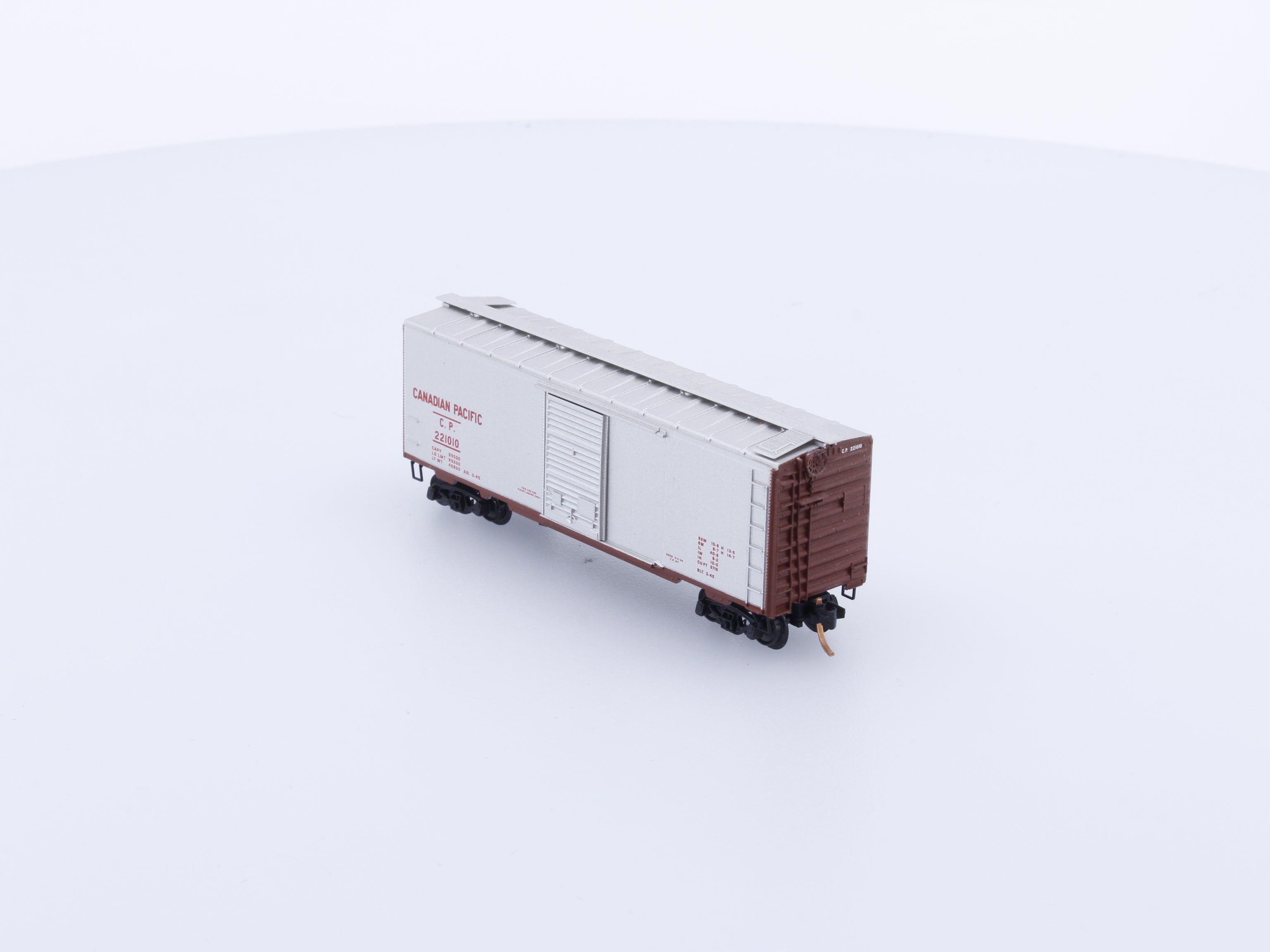 Micro Trains 20890 N Boxcar, 40', PS-1 Canadian Pacific (CP) 221009 (#2)