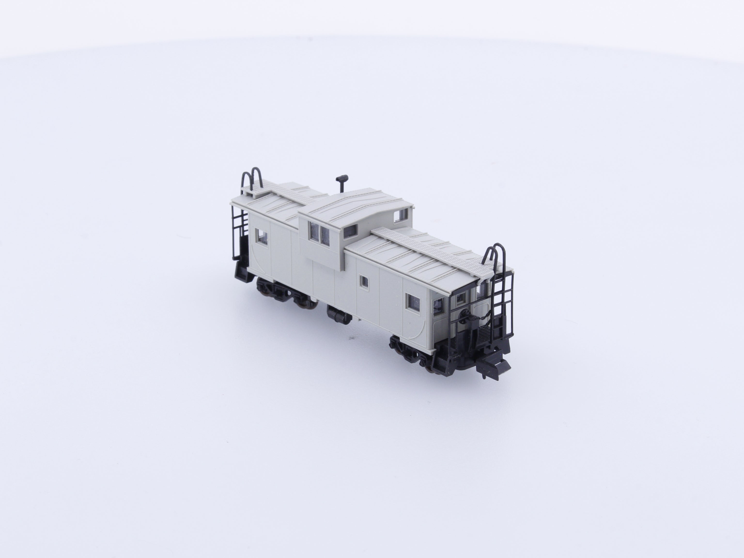 Atlas 43000 N Standard Cupola Caboose Undecorated