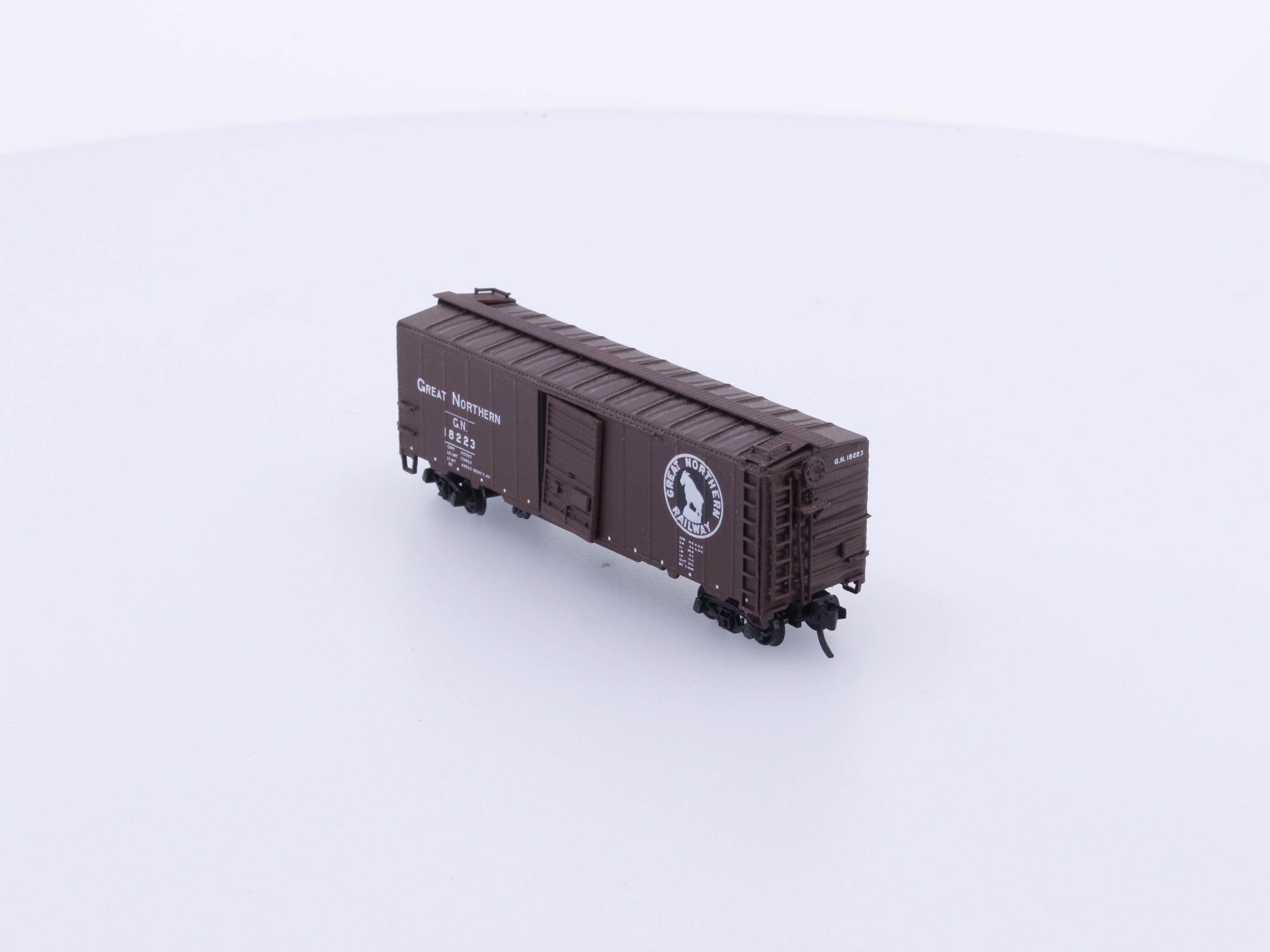 InterMountain 66002-26 N 12 Panel 40' Boxcar Great Northern (GN) 18545