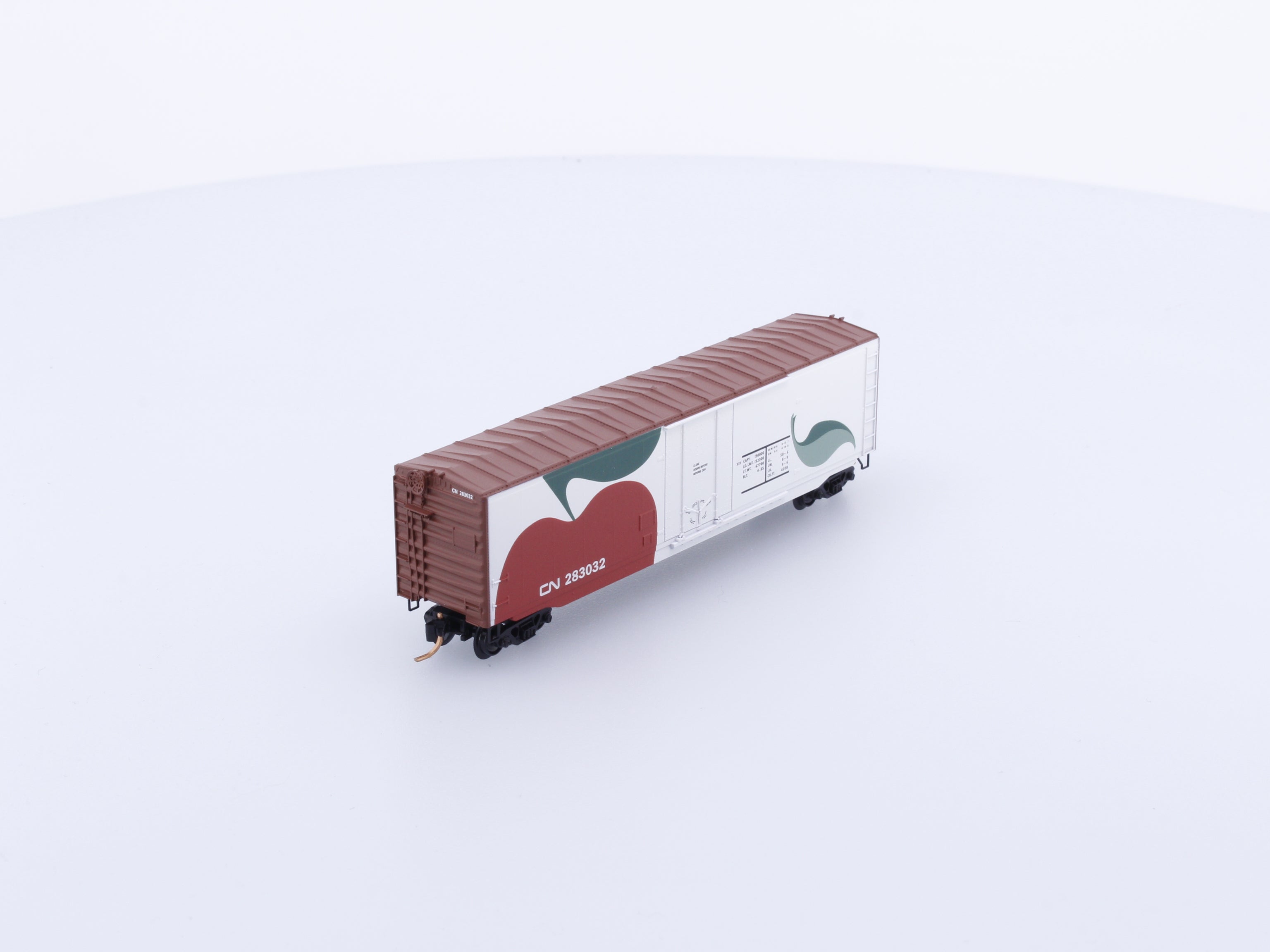 Micro Trains 38340 N Boxcar, 50', Steel, Plug Door Canadian National (CN) 283032