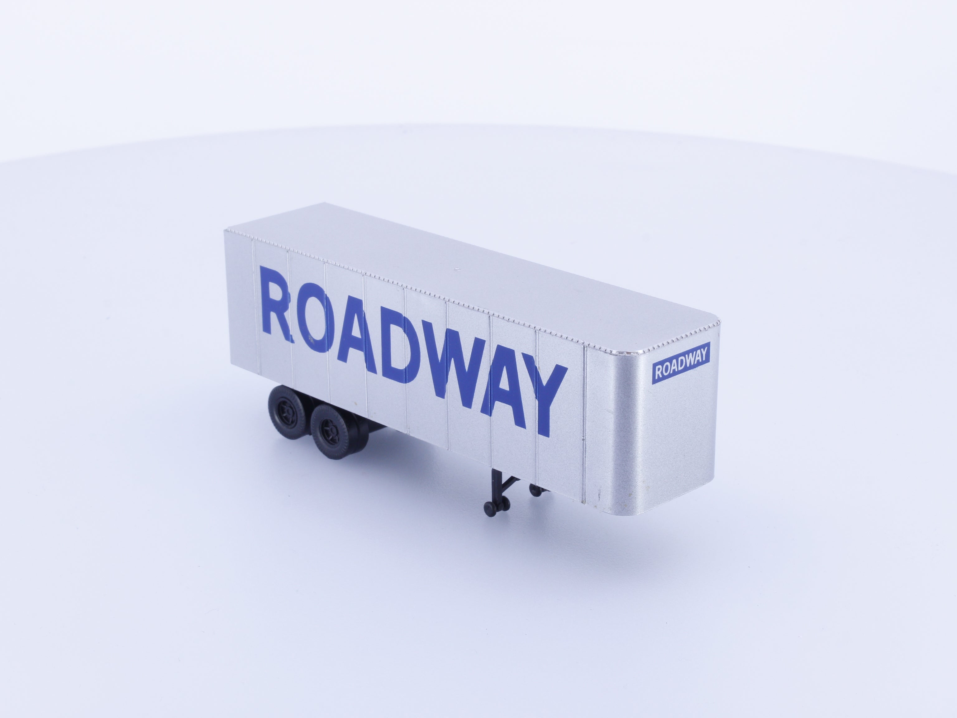 Walthers 933-1617 HO 32' Roadway Semi Trailer (#1)