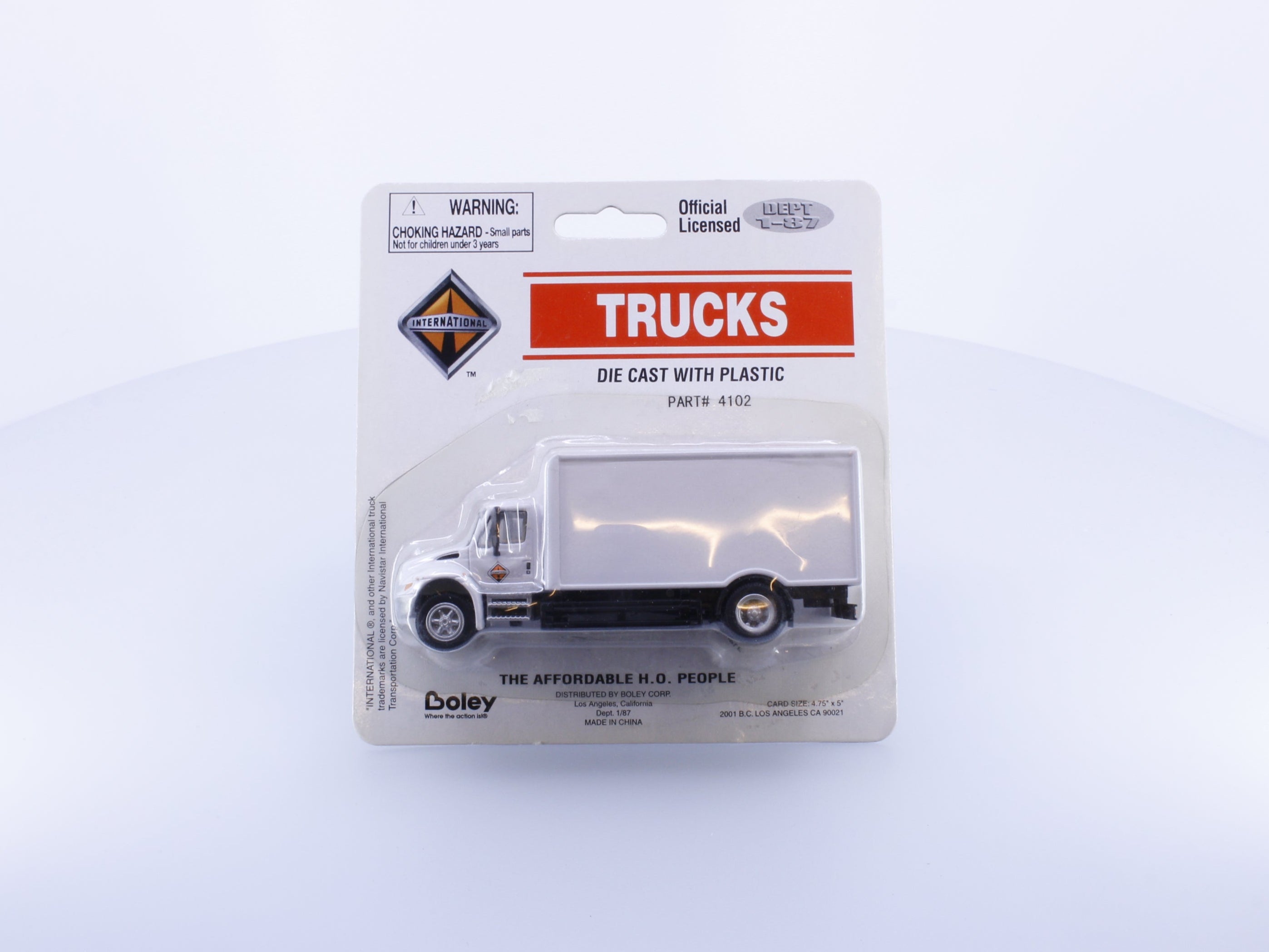 Boley 4102-77 HO International 5 Ton Box Truck