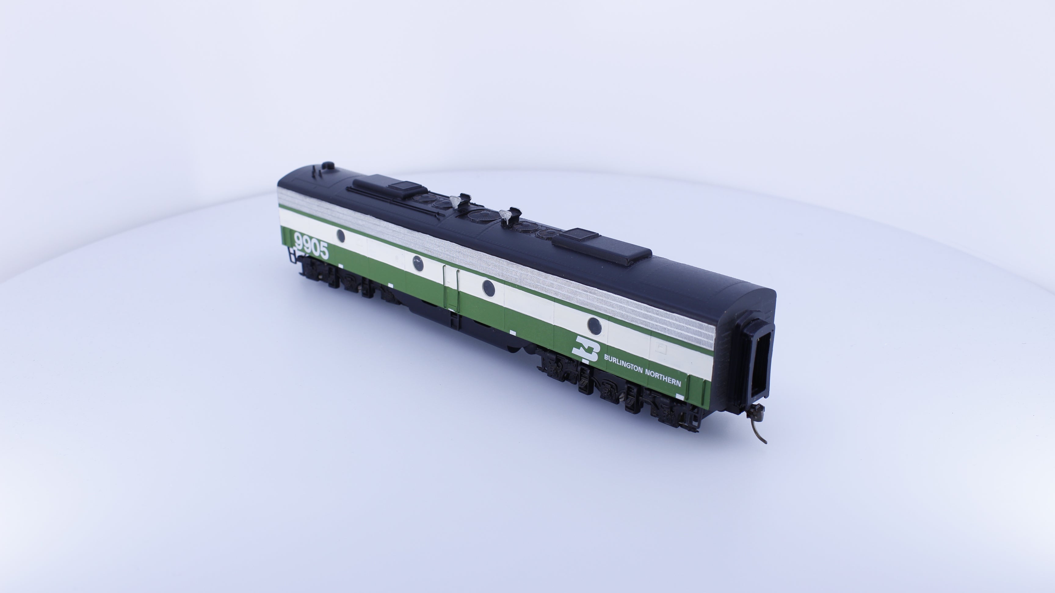 Pacific Pike HO Brass Burlington Northern E9B 9905 (SS-140)