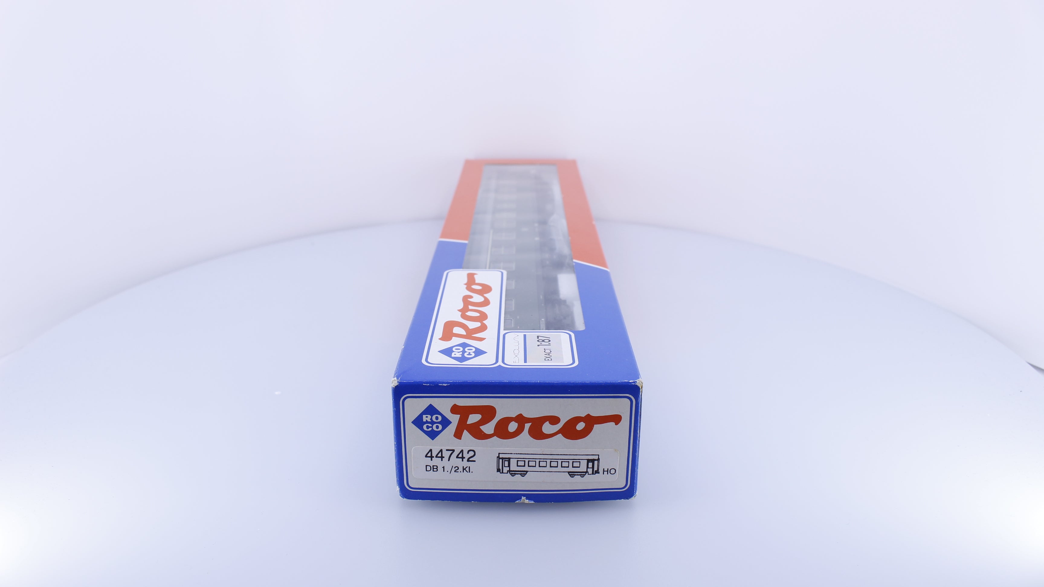 Roco 44742 HO DB Class 1 / Class 2 Passenger Coach 15179