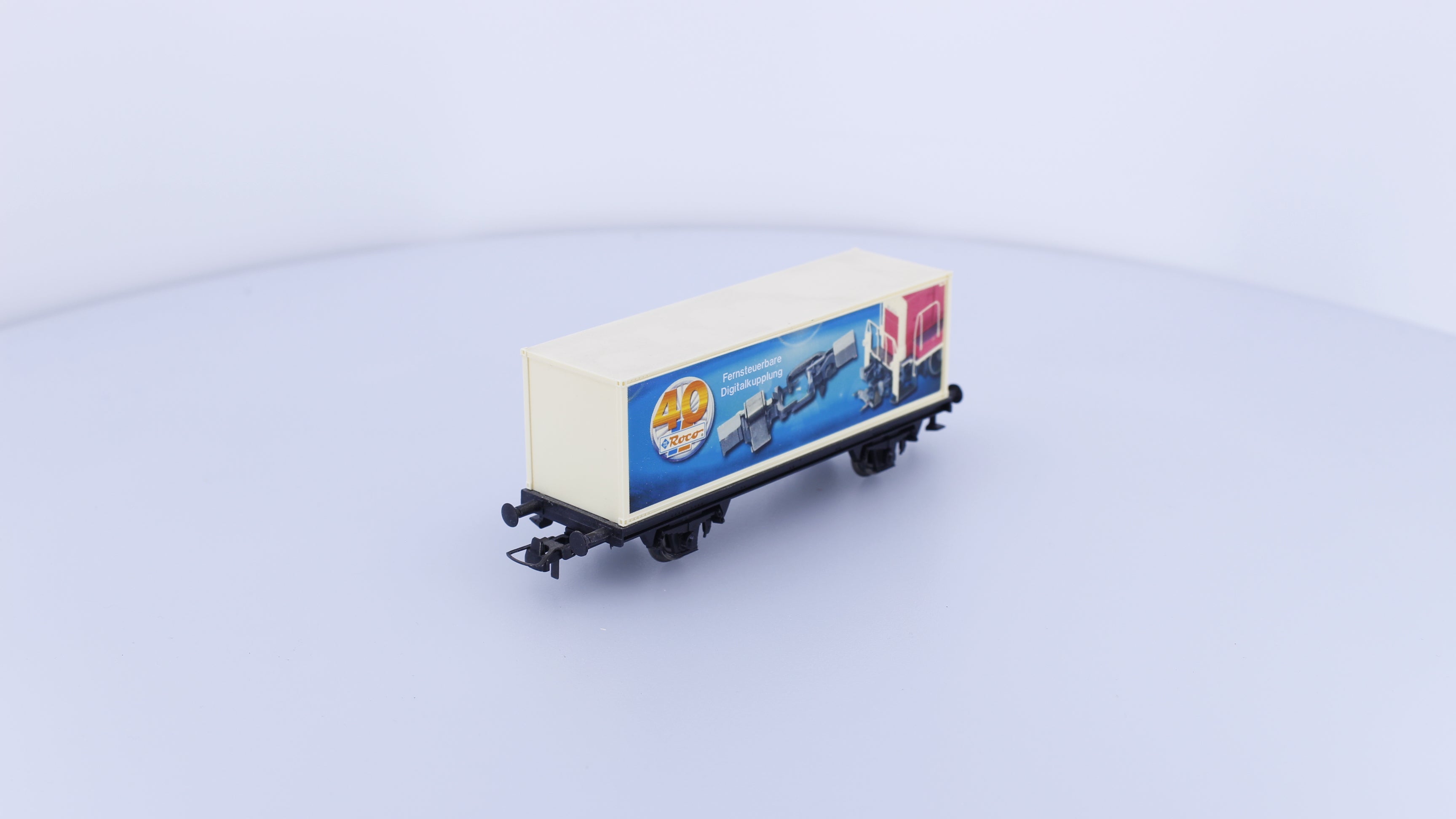 Roco 47245 HO 40 Roco Special Box Car 40