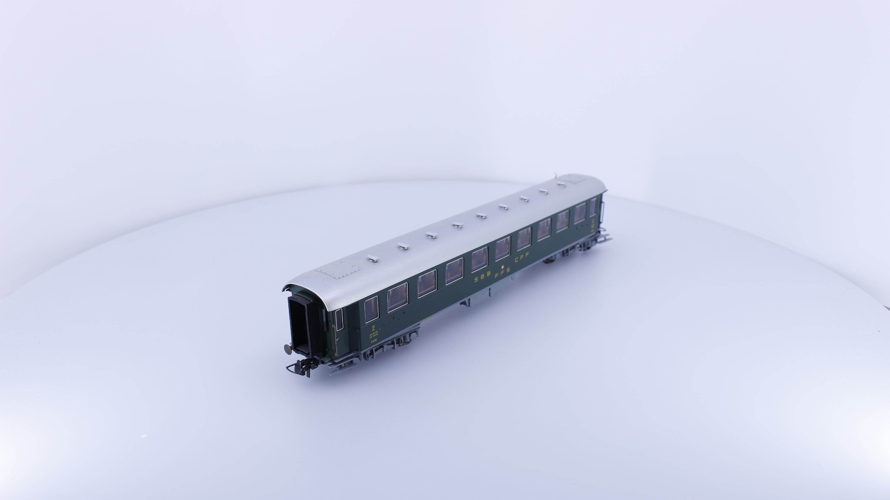 Roco 44878 HO SBB-CFF-FFS 2nd Class Passenger Car 5292