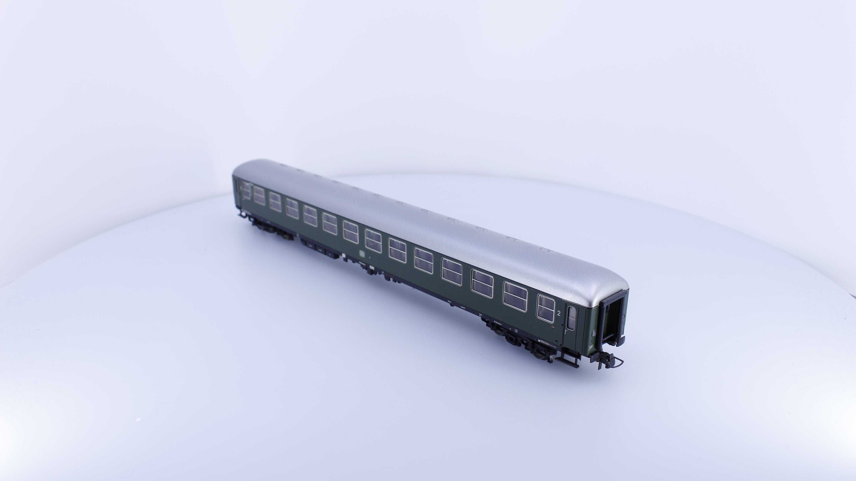 Roco 44740 HO DB 2nd Class Passenger Car 19626