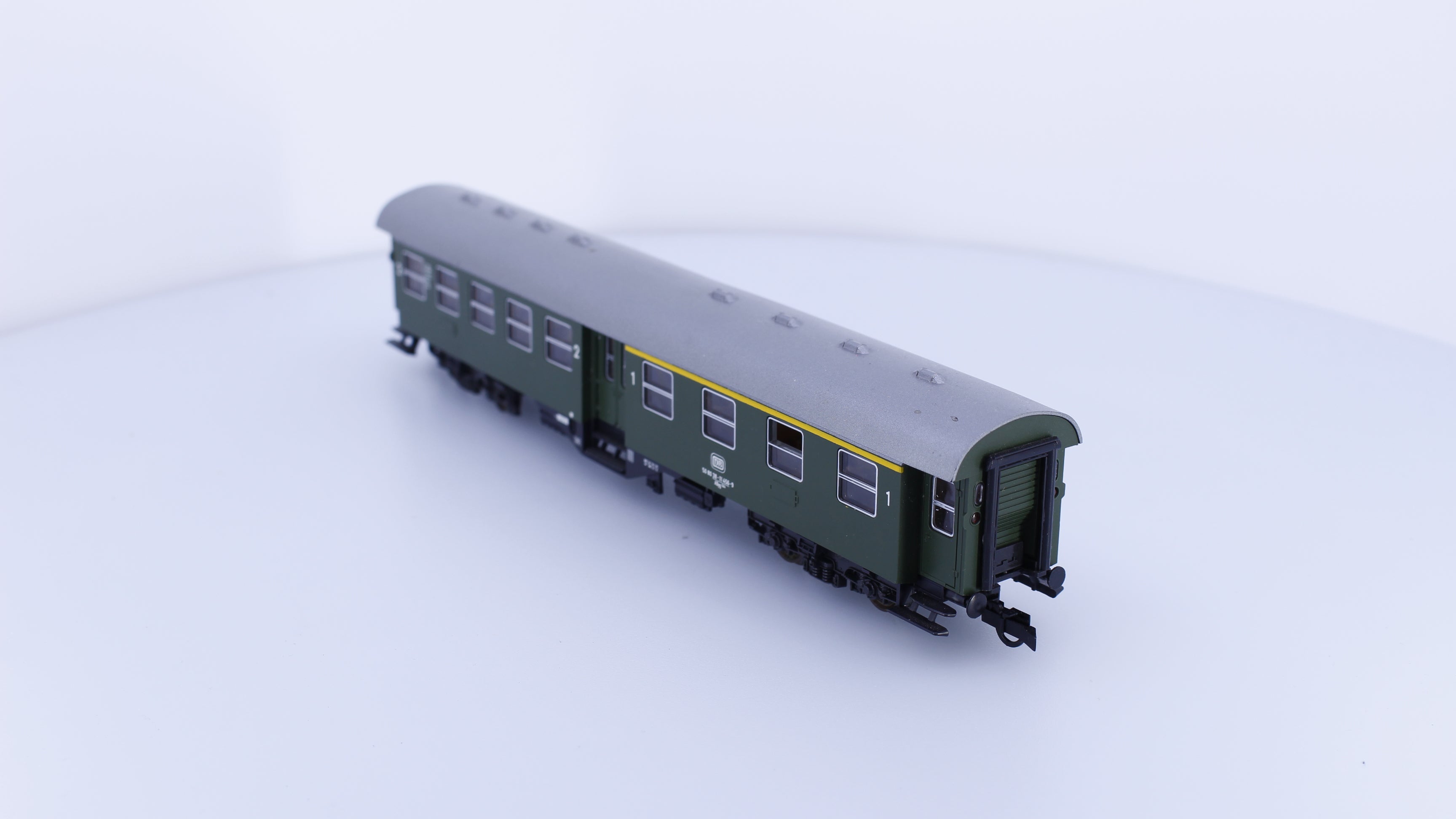 Roco 4254S HO DB 1st /2nd Class Passenger Car 11456-9