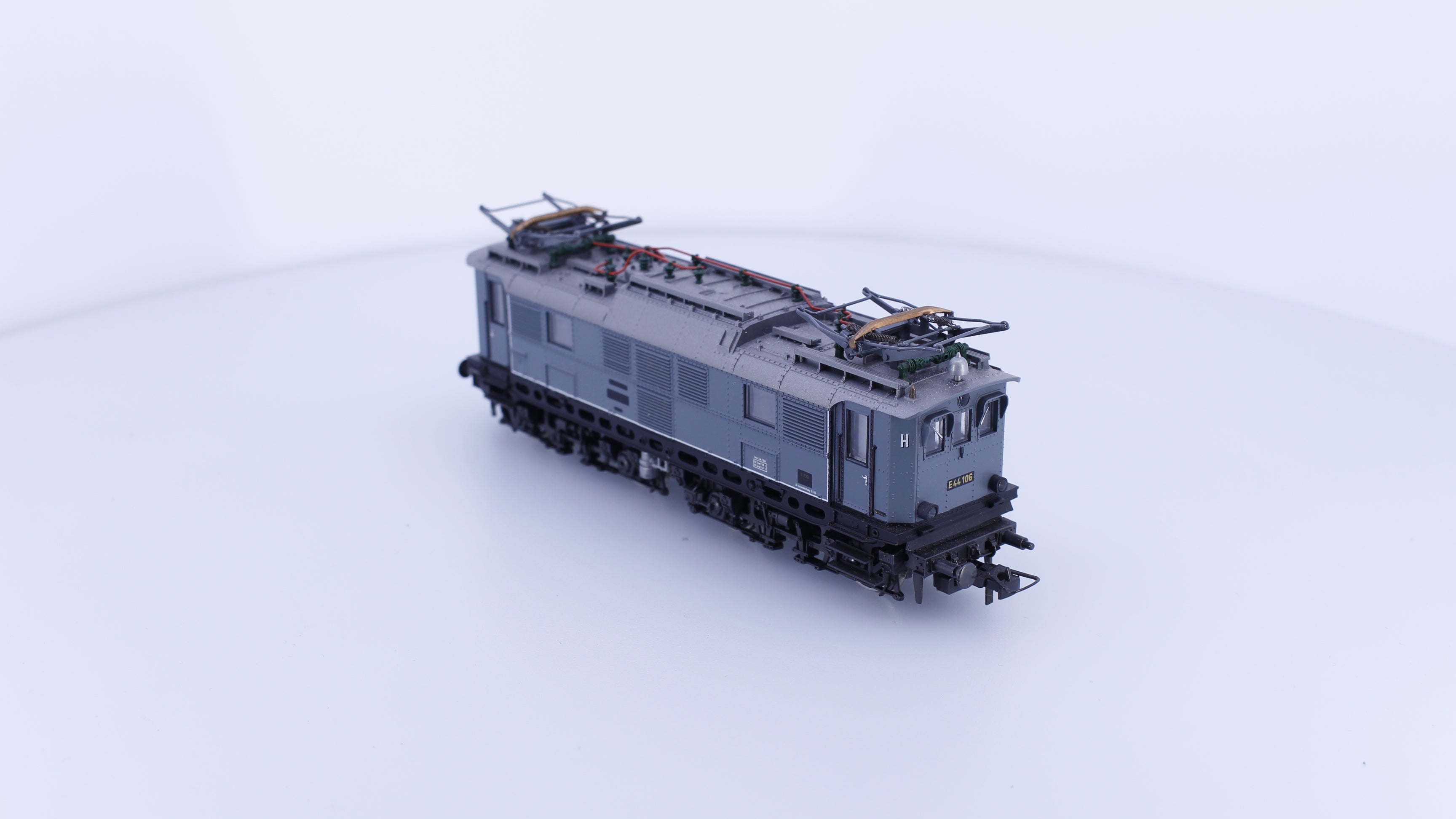 Roco 43410 HO DRG BR44.5 Electric Locomotive E44106 Analog DC