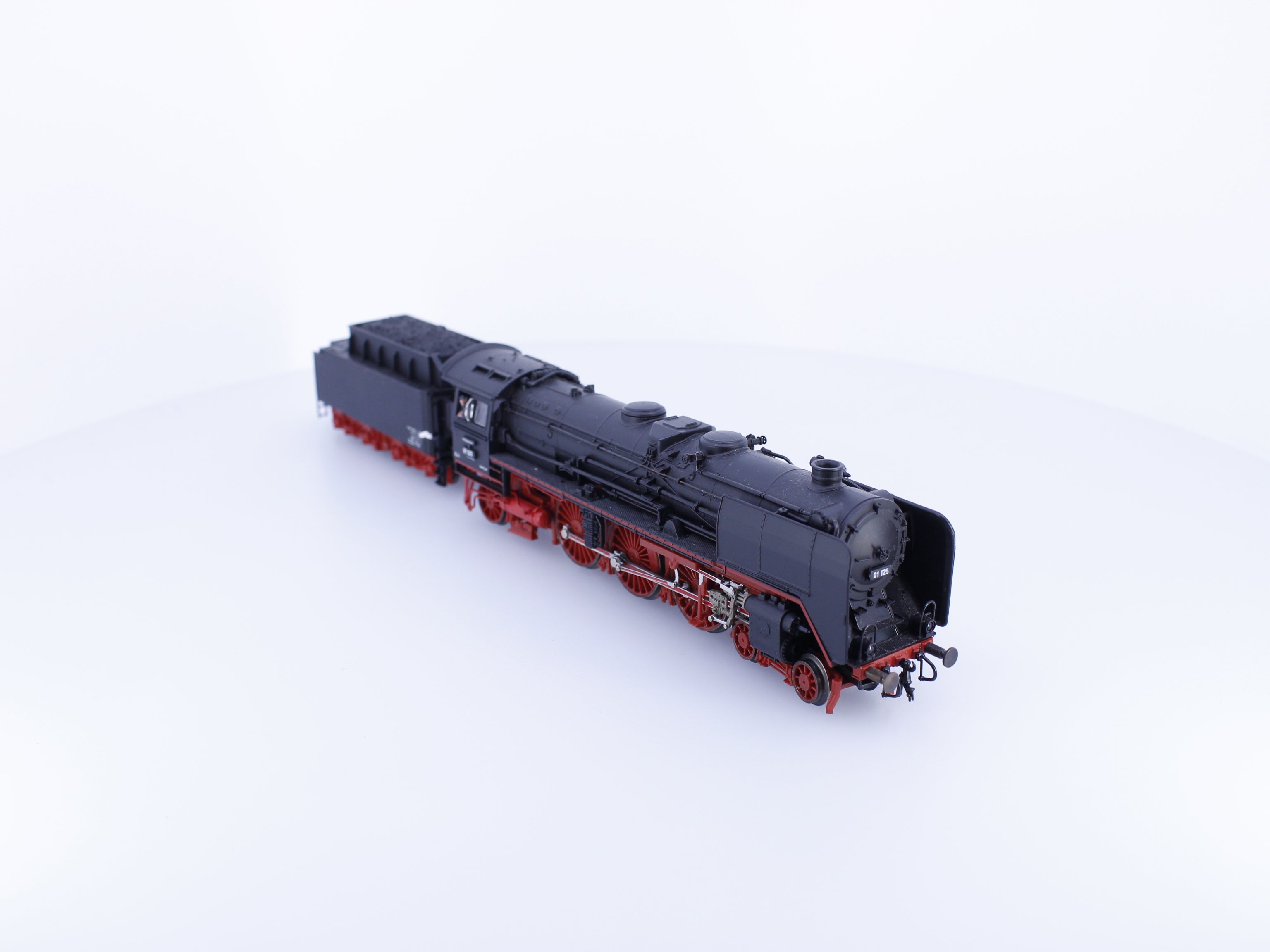 Roco 43243 HO DB BR01 Steam Locomotive 01125 Analog DC