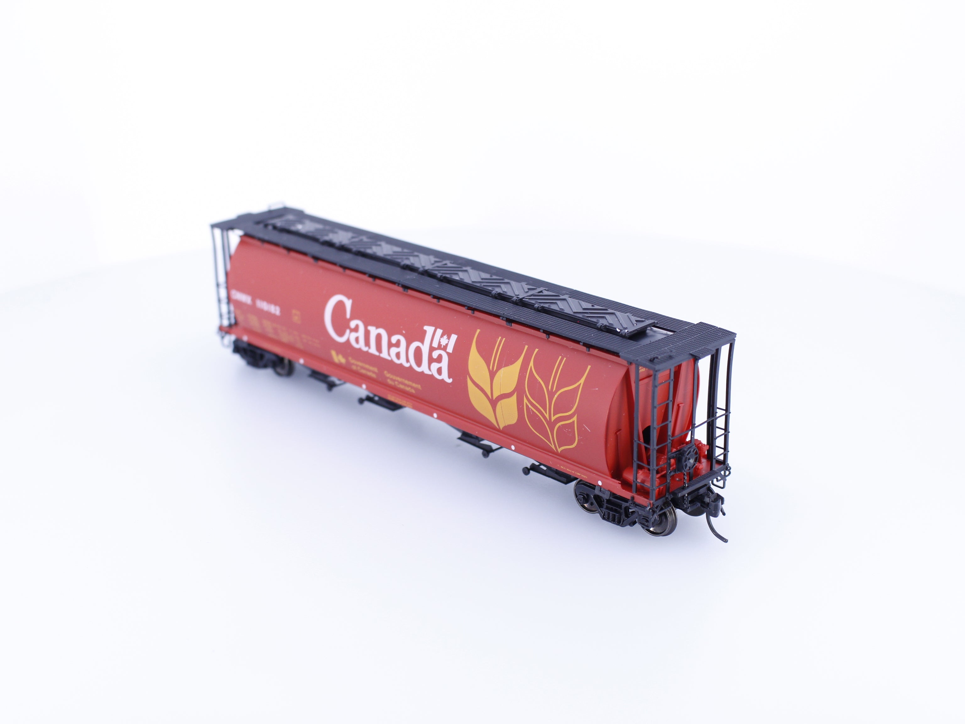 InterMountain 45101-35 HO Cylindrical Covered Hopper Canadian Wheat Board (CNWX) 110182