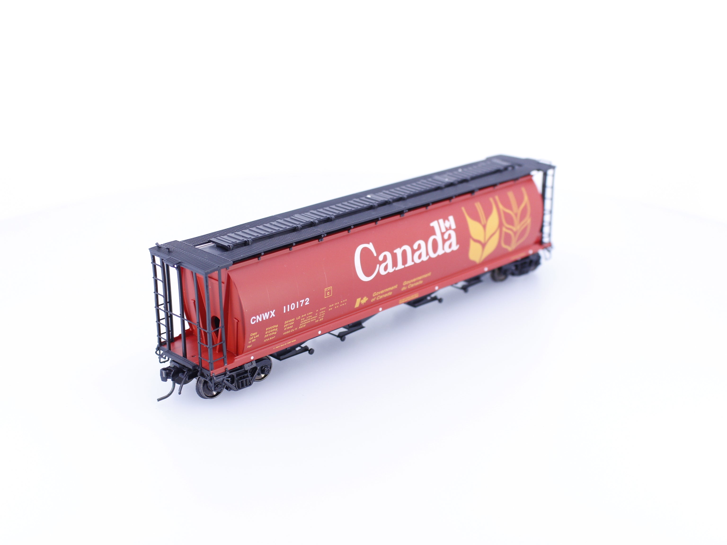 InterMountain 45101-42 HO Cylindrical Covered Hopper Canadian Wheat Board (CNWX) 110172