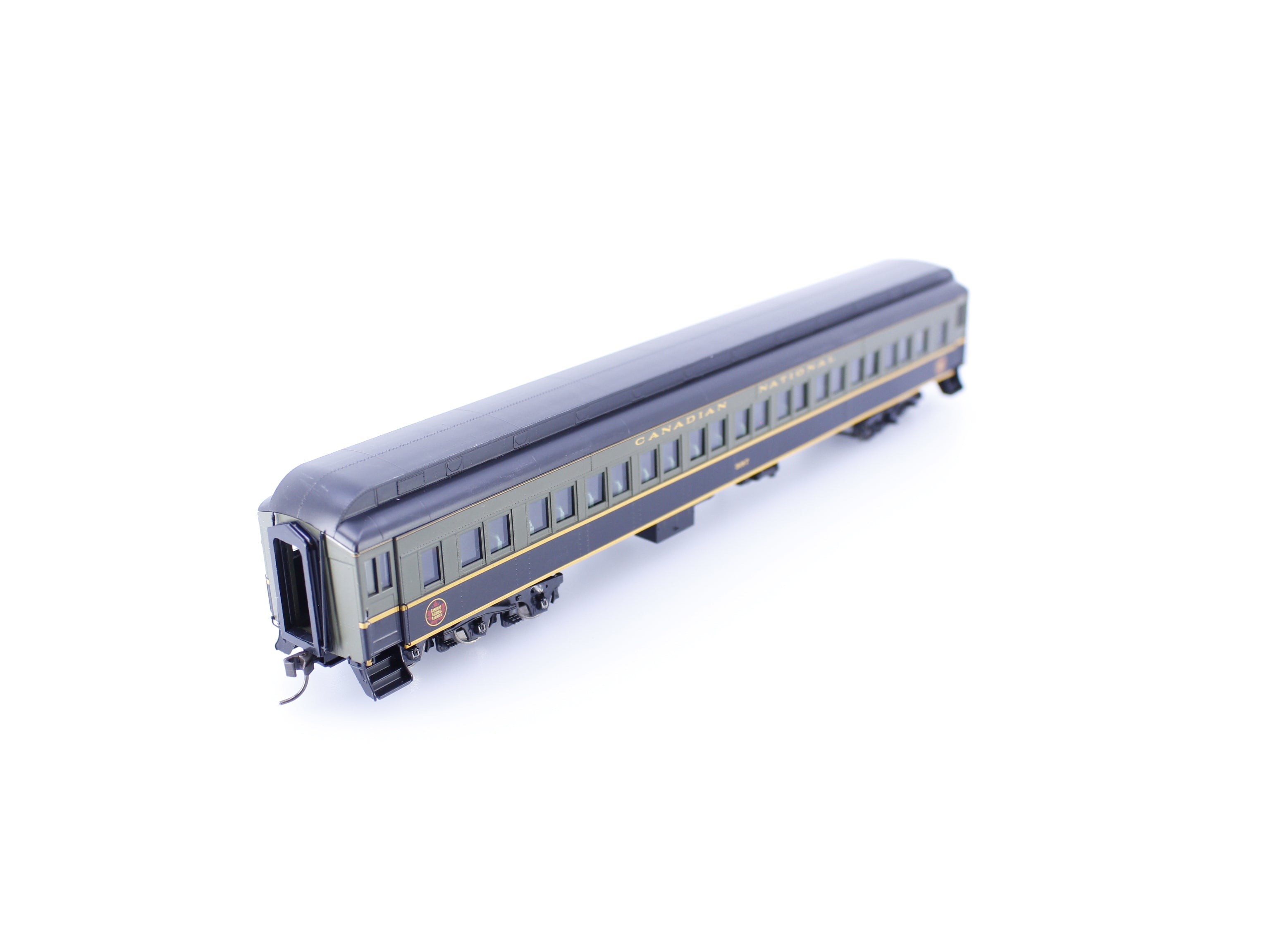 Atlas 20006168 HO Paired Window Coach Canadian National (CN) 5087