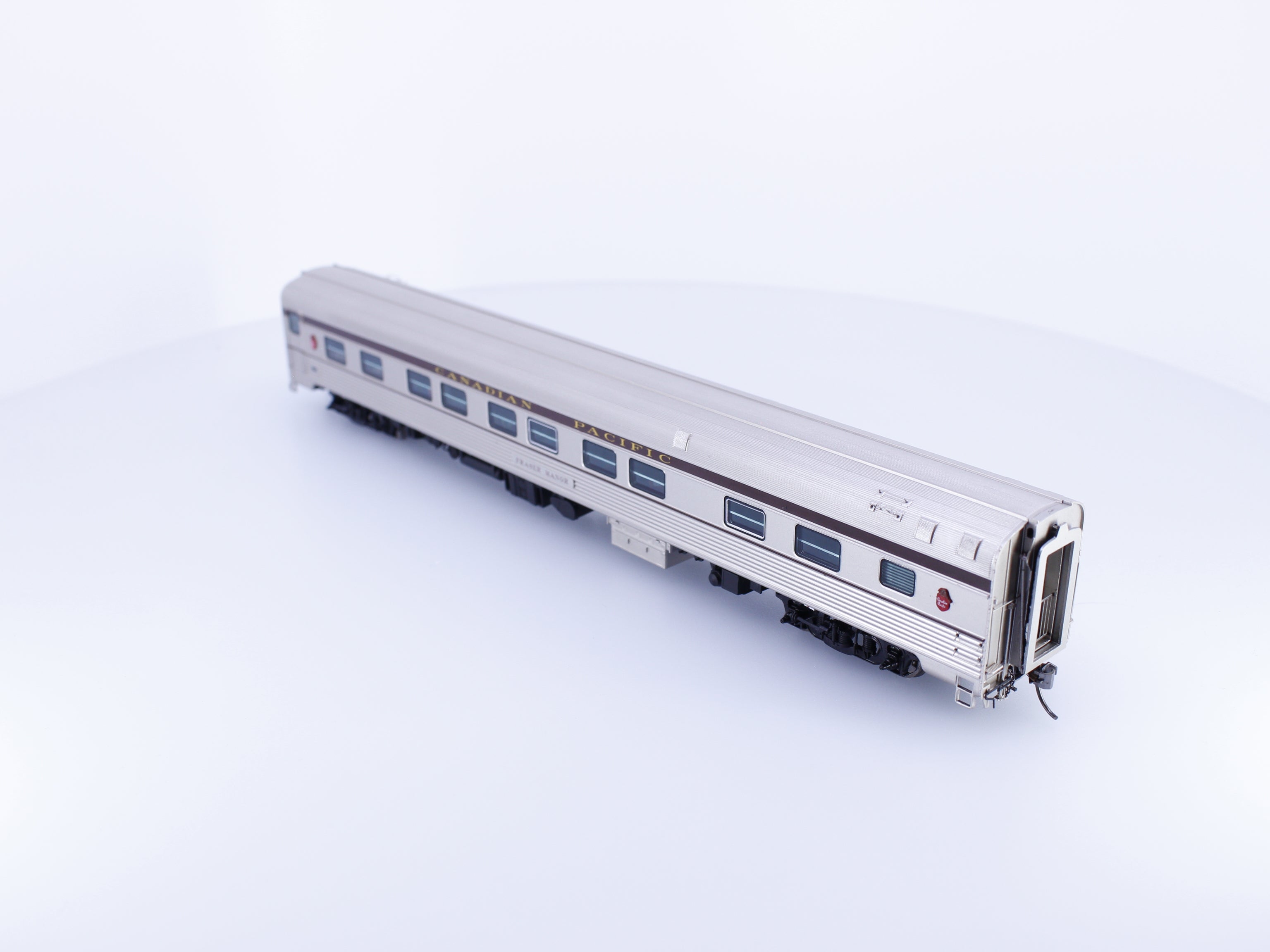 Rapido 119005 HO Budd Manor Sleeper Canadian Pacific (CP) Fraser Manor