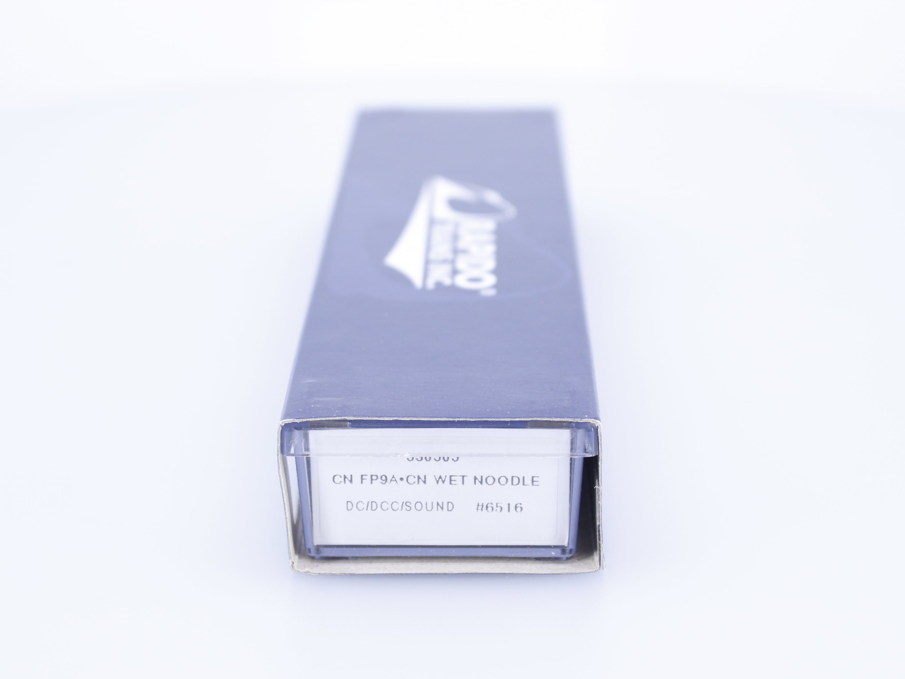 Rapido 530505 N FP9A Diesel Locomotive Canadian National (CN) 6516 DCC & Sound