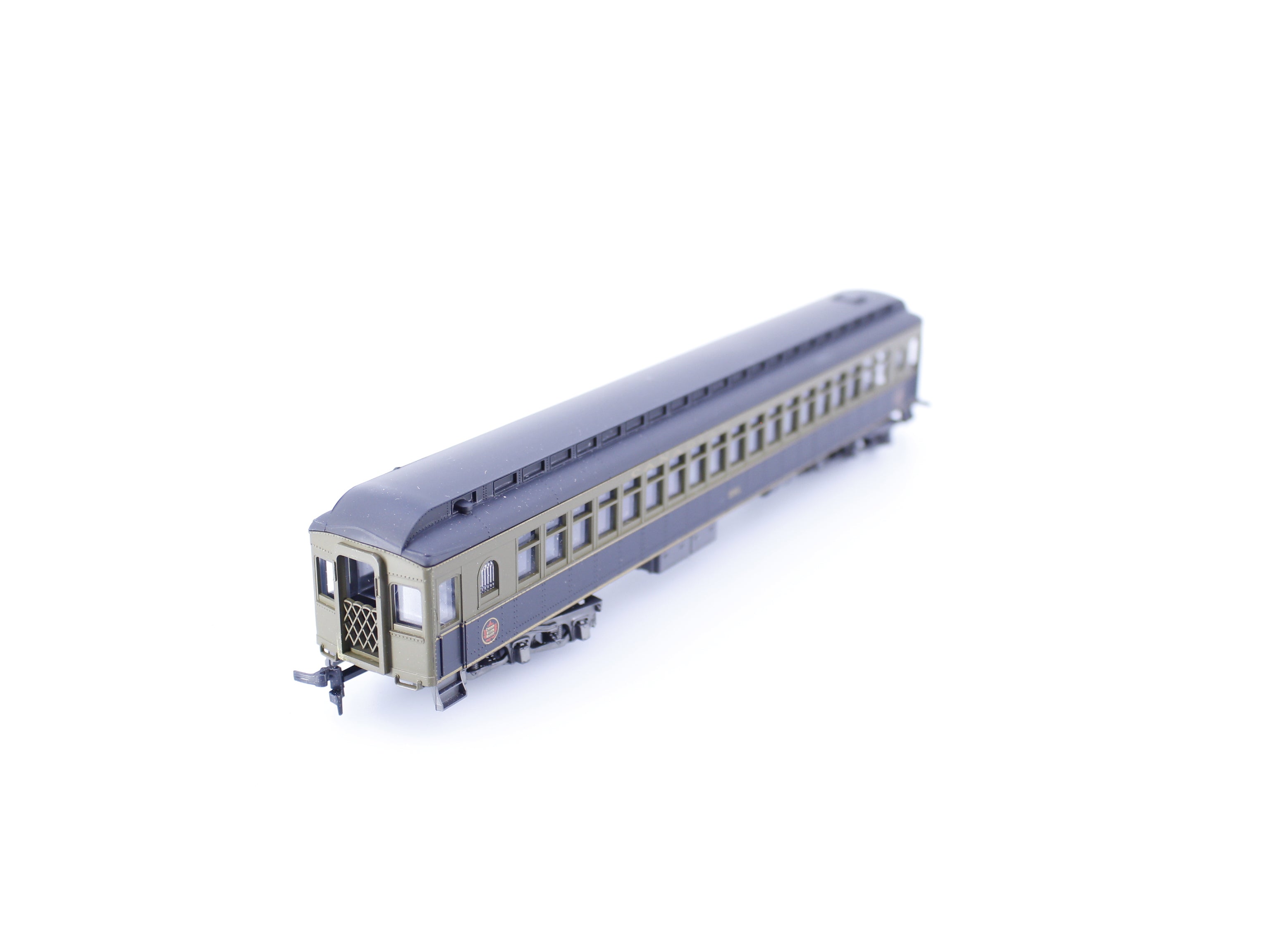 Rivarossi 2811/0 HO Passenger Car Canadian National (CN) 381 (#5)