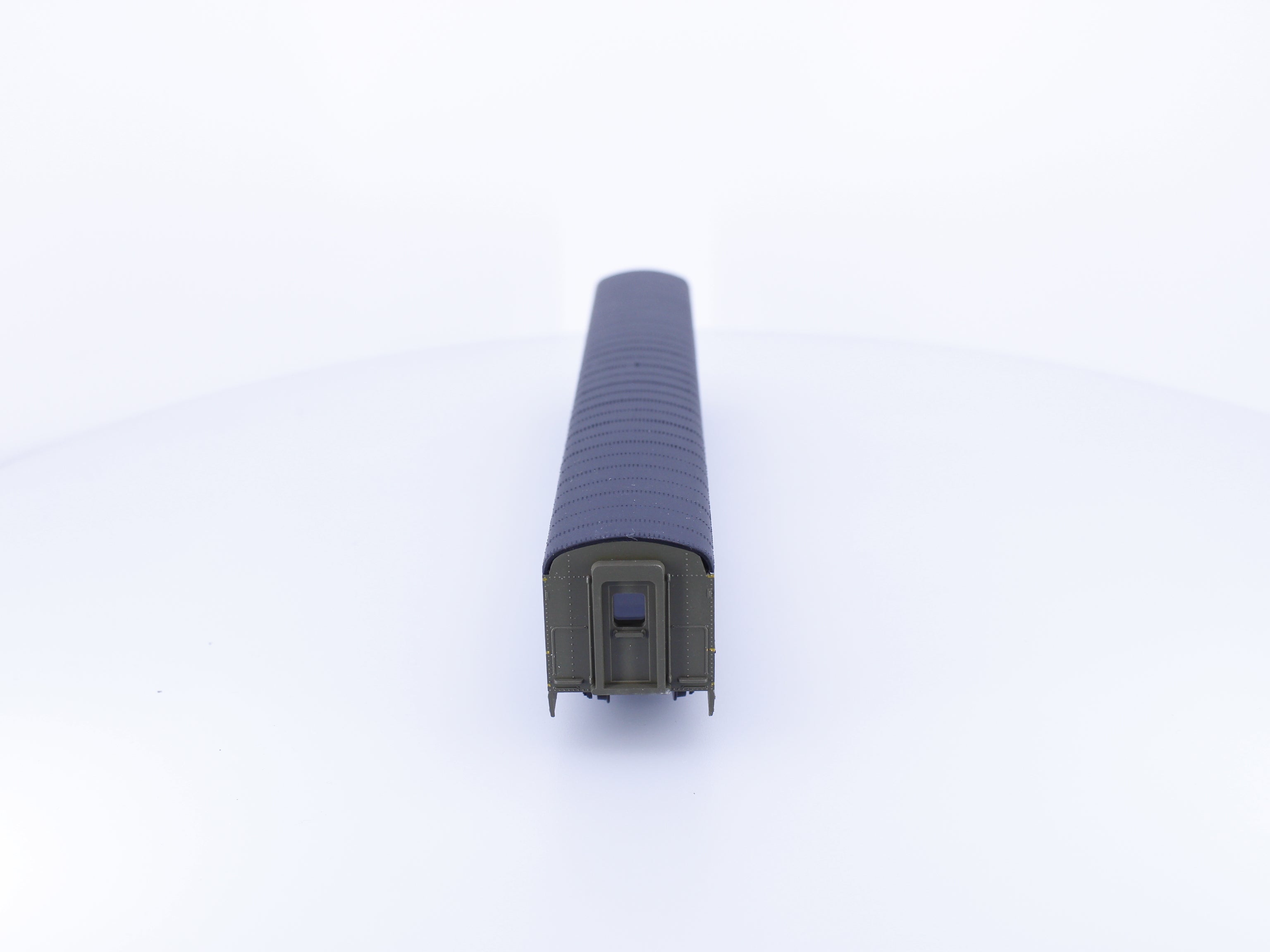 Con Cor 0001-00980K HO 72 FT Passenger Car Sleeper Canadian National (CN) Emerald