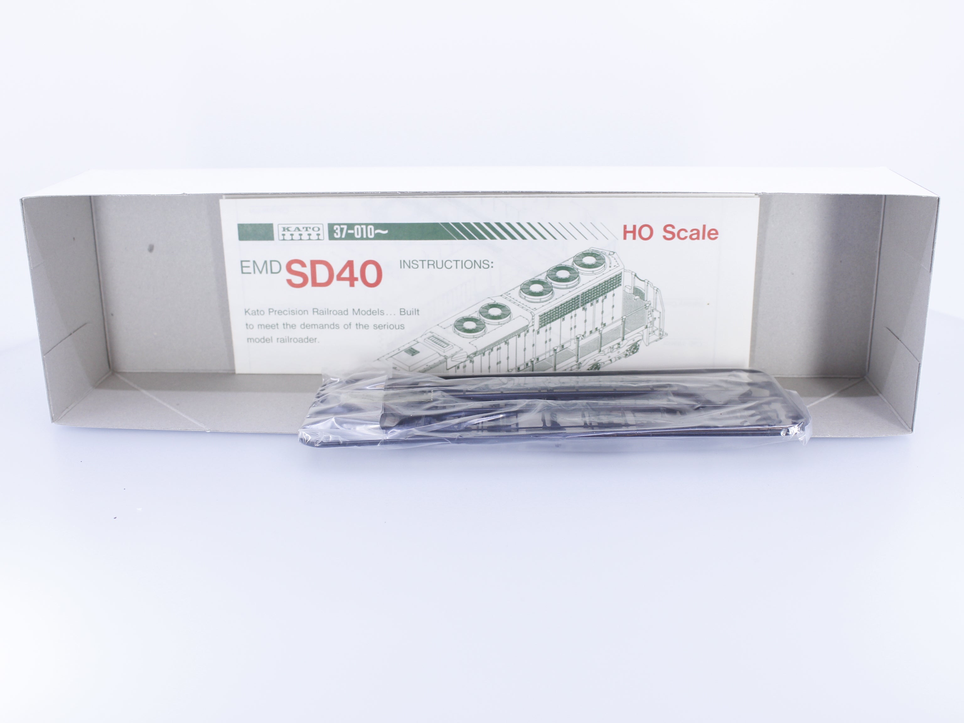 Kato 37-01L HO EMD SD40 Diesel Locomotive Never Run Canadian National (CN) 5001 Analog DC (#2)