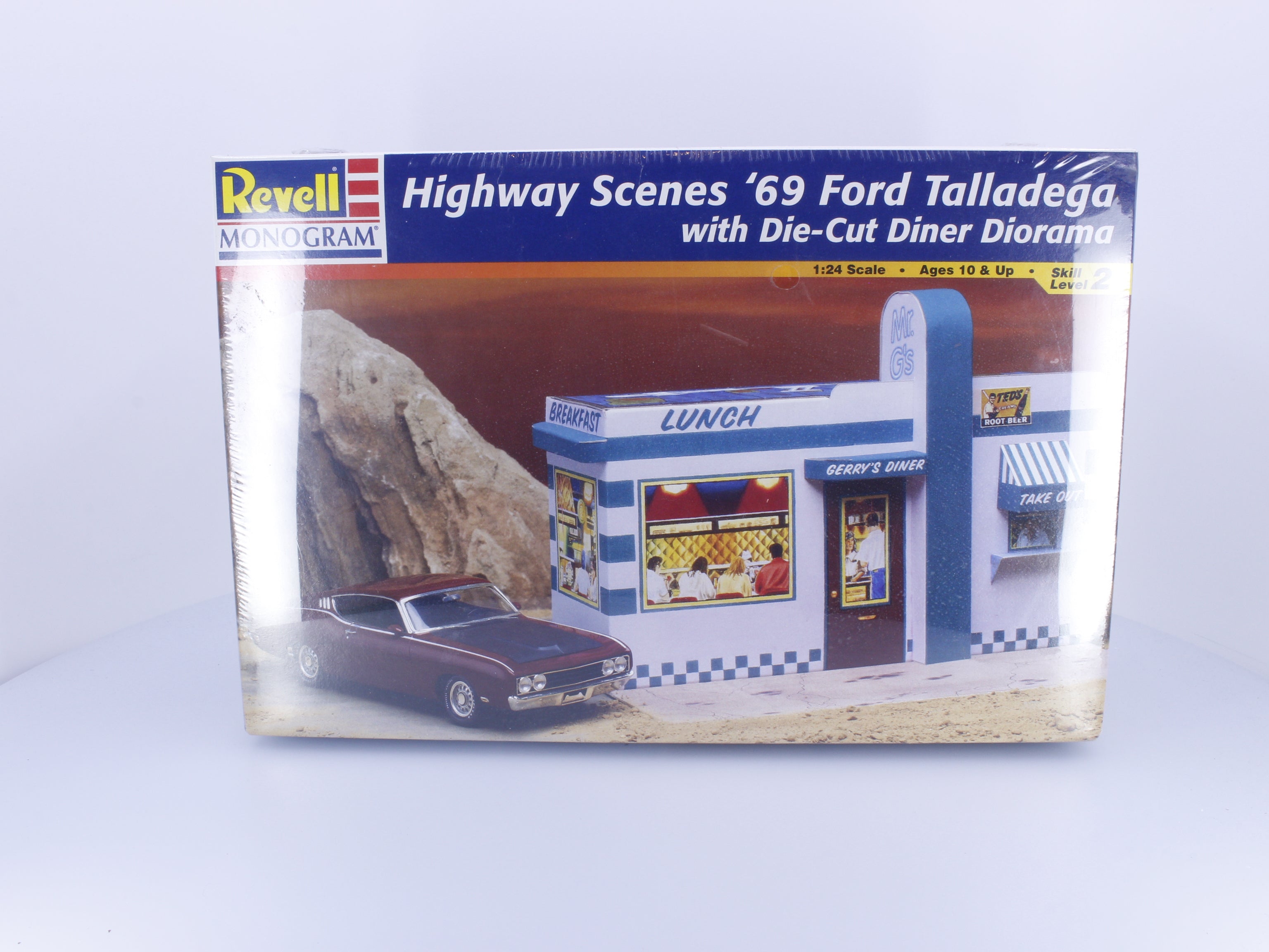 Revell 85-7803 G Highway Scenes 1969 Ford Talladega w/Diorama Plastic Model Kit 1/25