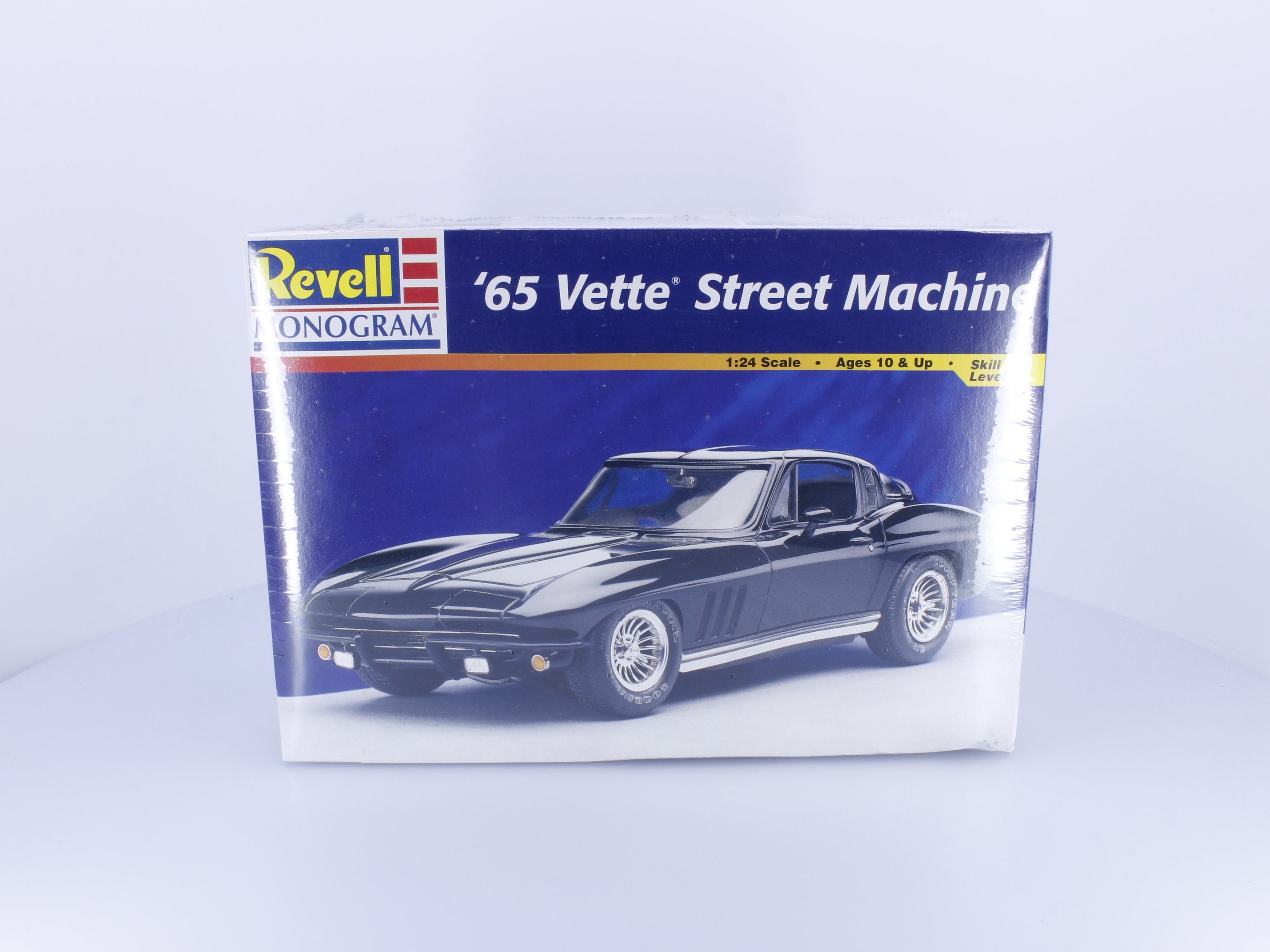 Revell 85-2724 G 1965 Vette Street Machine Plastic Model Kit 1/25