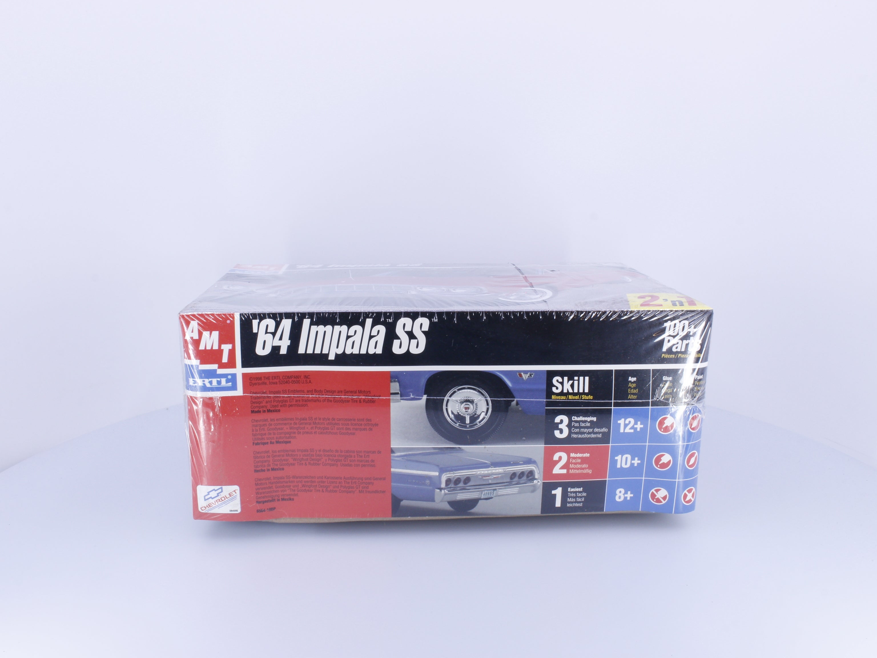 AMT 6564 G 1964 Chevrolet Impala SS Plastic Model Kit 1/25