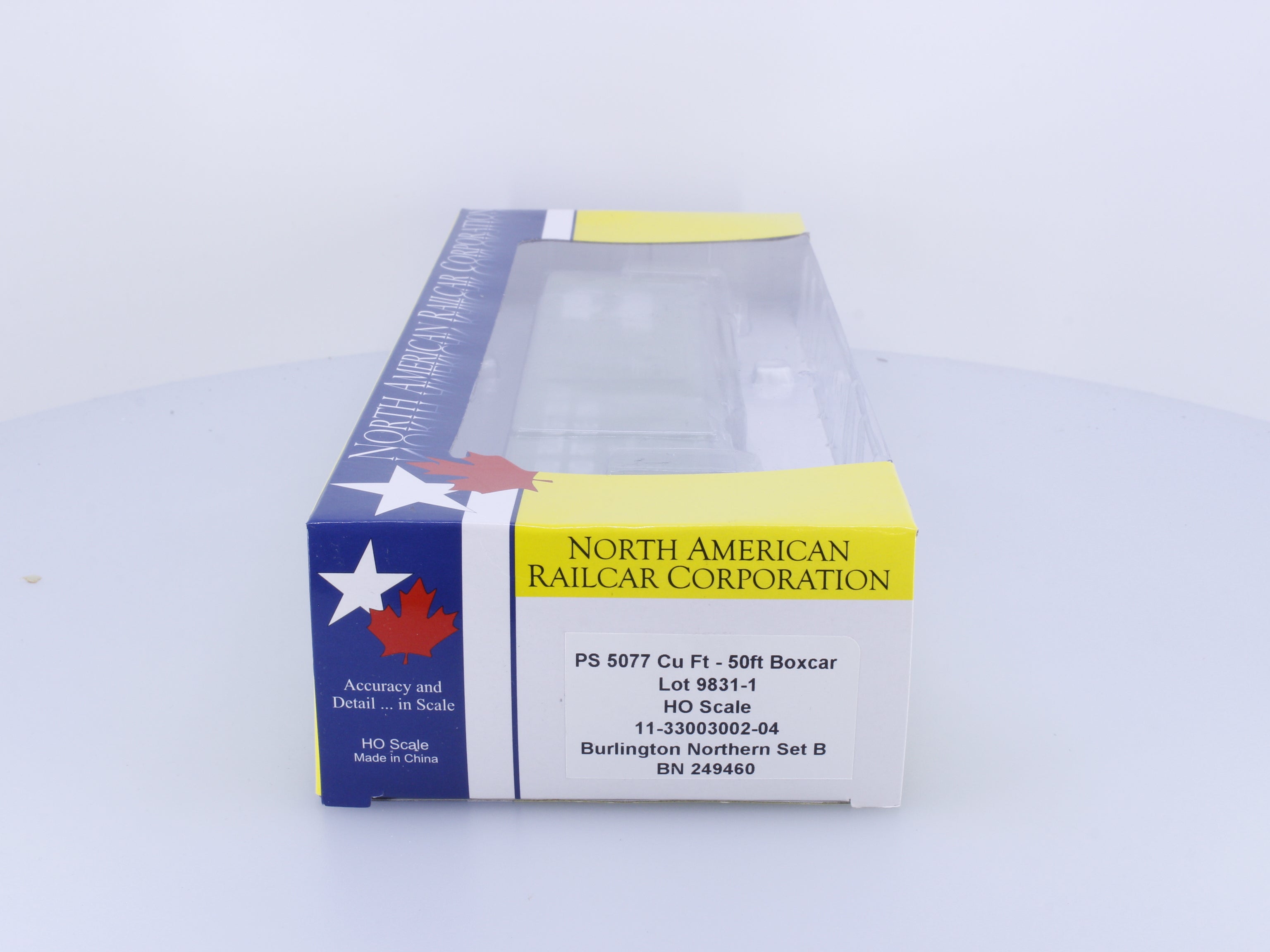 North American Railcar Corporation 11-33003002-04 HO PS 5077 cu.ft 50ft Boxcar Burlington Northern (BN) 249460