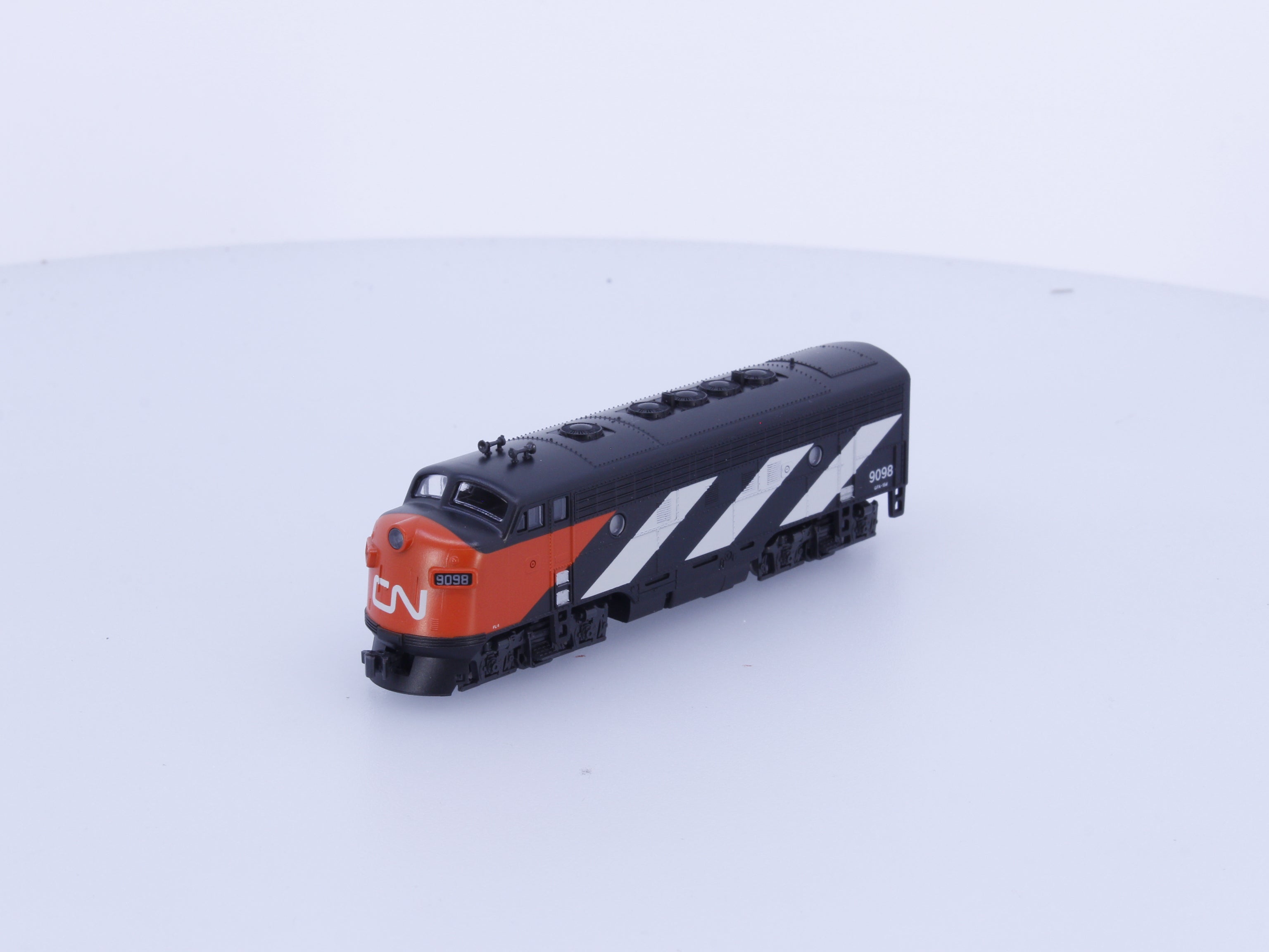 Kato 176-2135-LS N EMD F7A Diesel Locomotive ESU Sound Canadian National (CN) 9098 DCC & Sound (#1)
