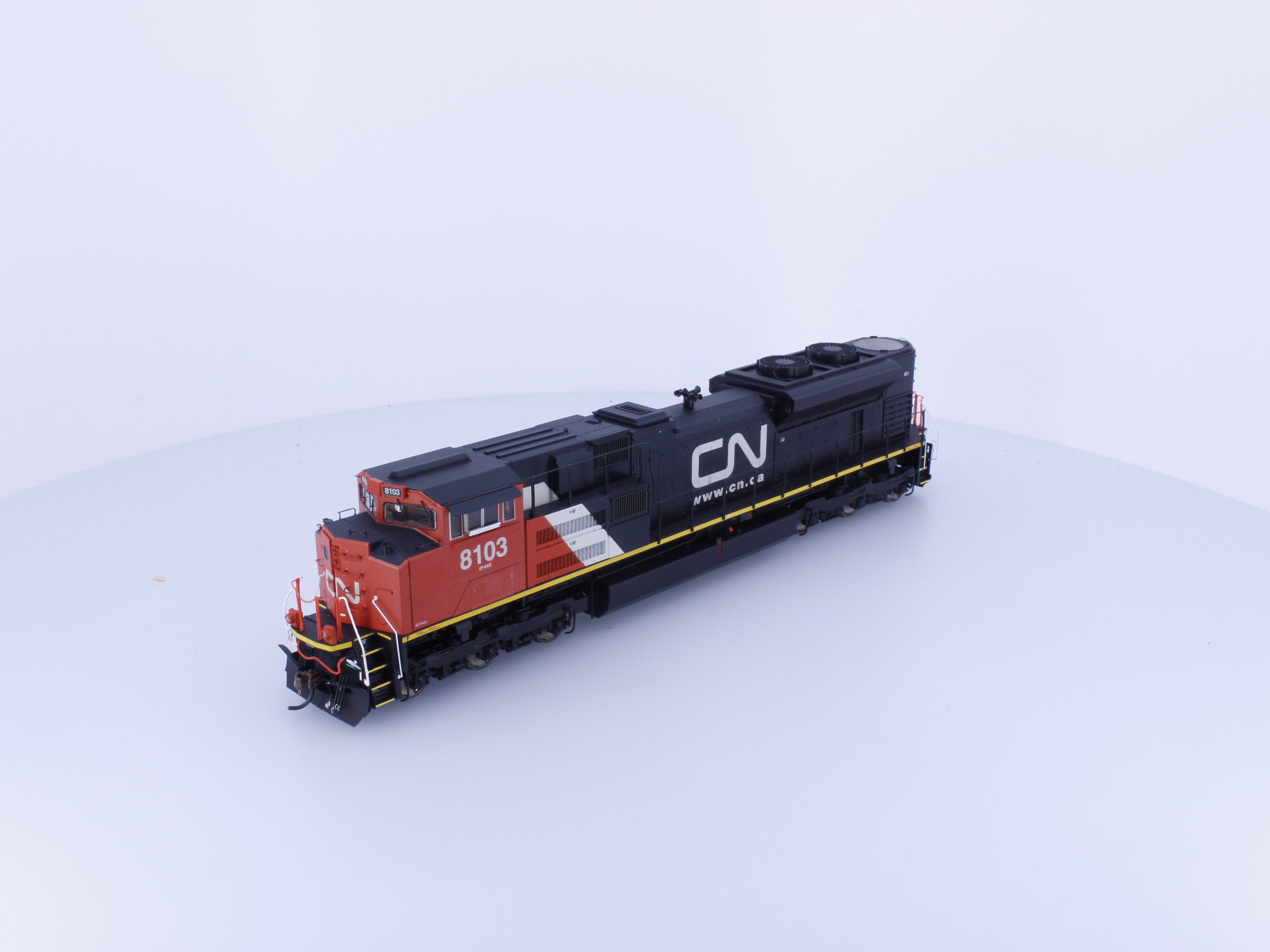 Athearn ATHG68894 HO SD70ACe Diesel Locomotive Web Address Logo Canadian National (CN) 8103 DCC & Sound
