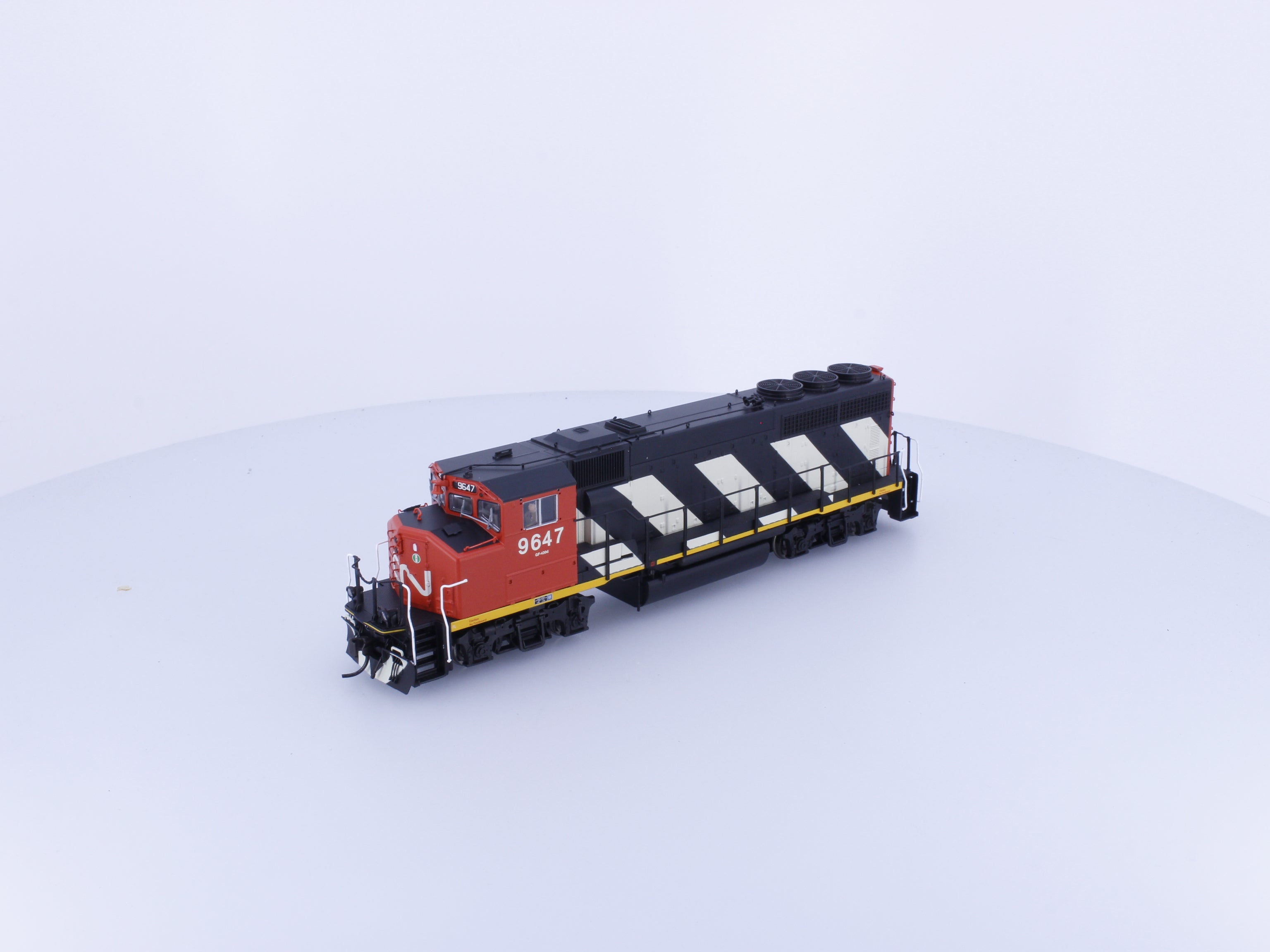 Atlas 10000730 HO GP40-2(W) Diesel Locomotive Canadian National (CN) 9647 DCC & Sound