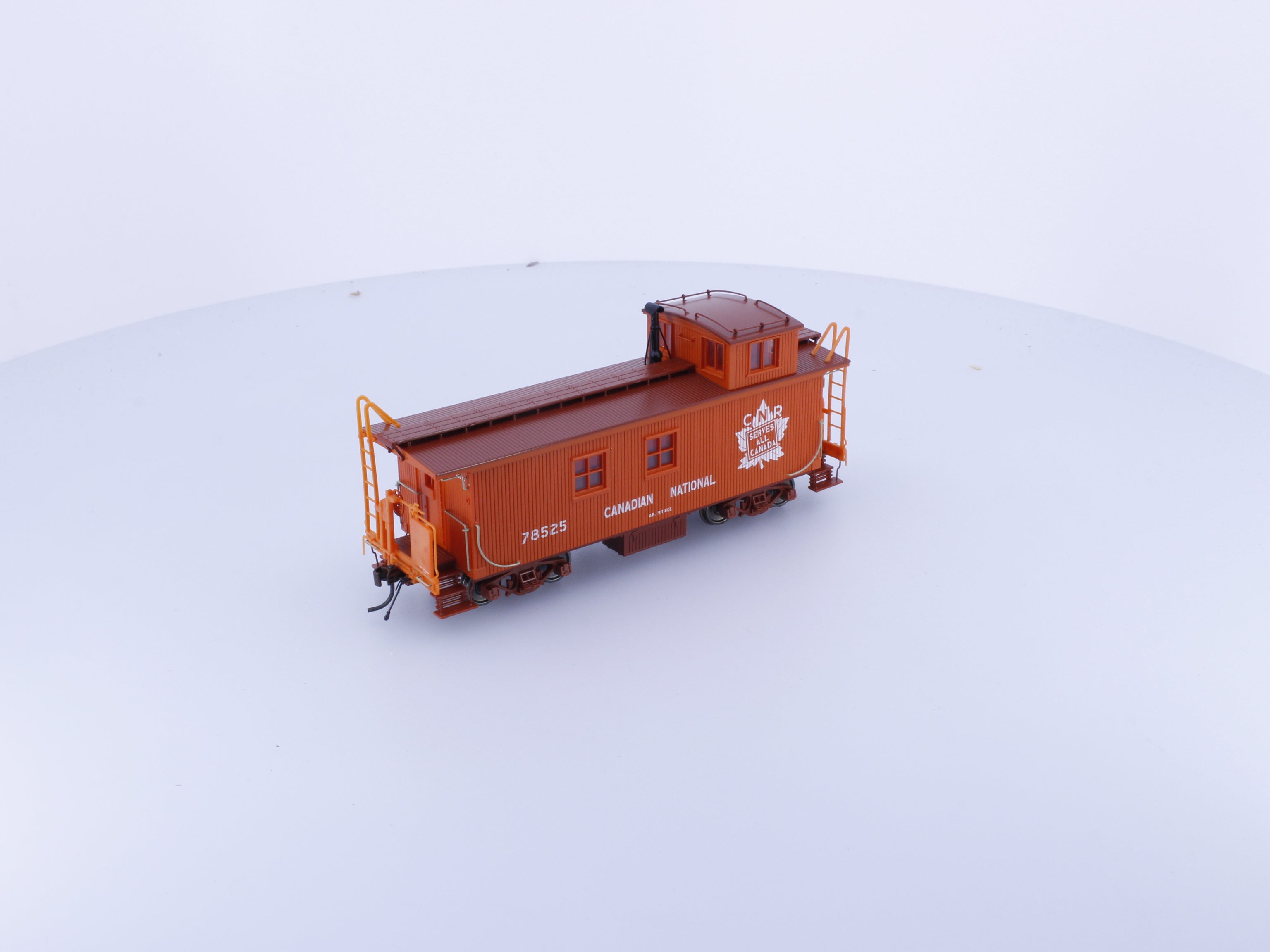 Trueline Trains 301006 HO Gold Line Caboose Canadian National (CN) 78525