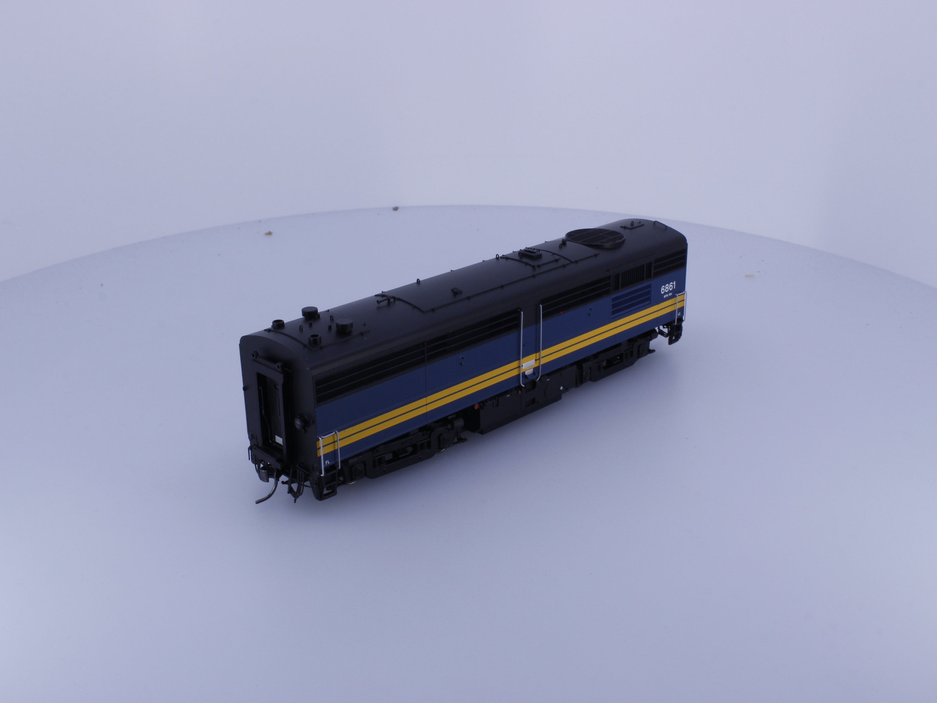 Rapido 30511 HO FPB-4 Diesel B Unit #1 Via Rail (VIA) 6861 DCC & Sound