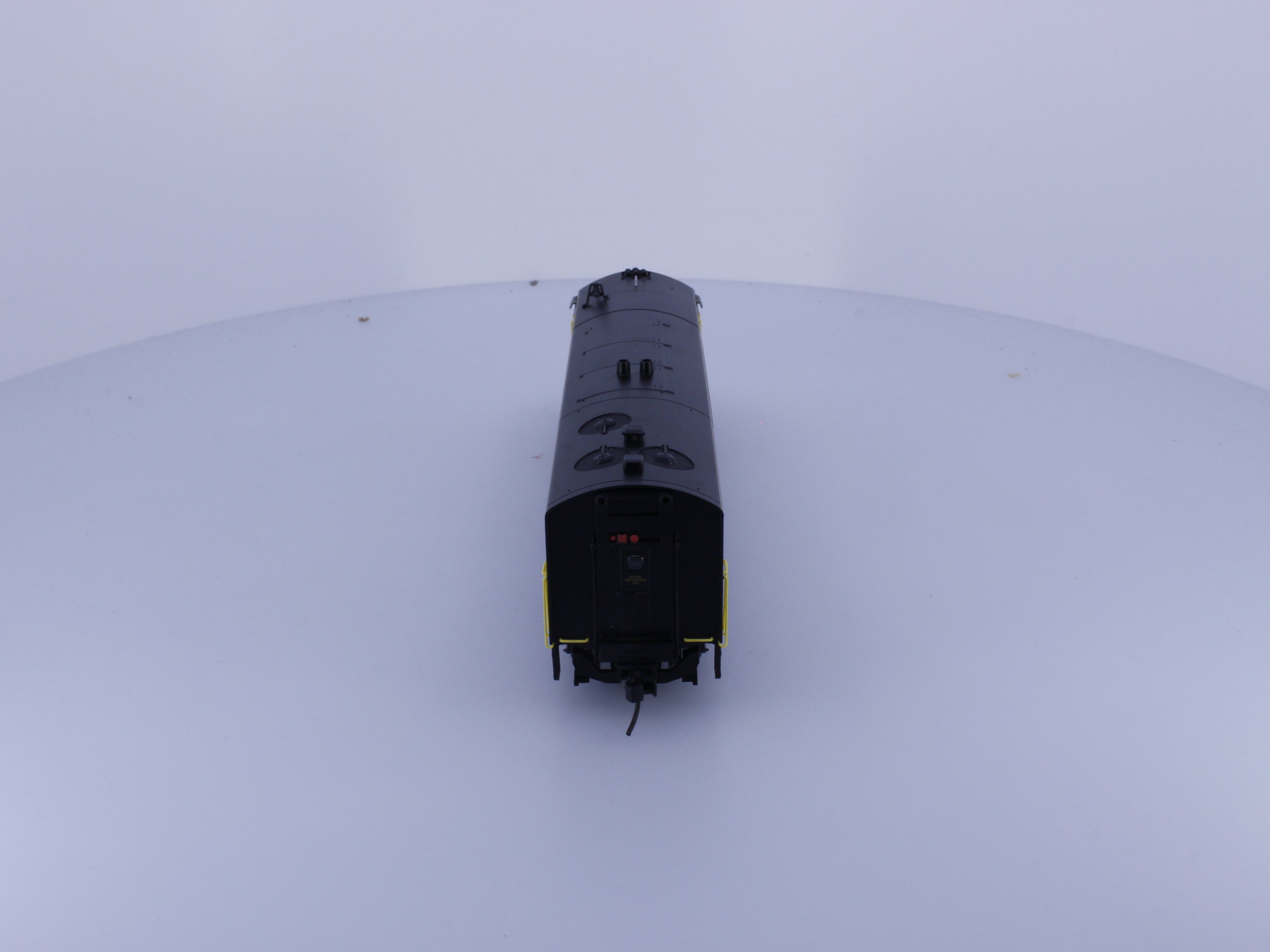 Trueline Trains 500055 HO C-Liner 5-Axle Diesel Locomotive Green Scheme Canadian National (CN) 6705 Analog DC