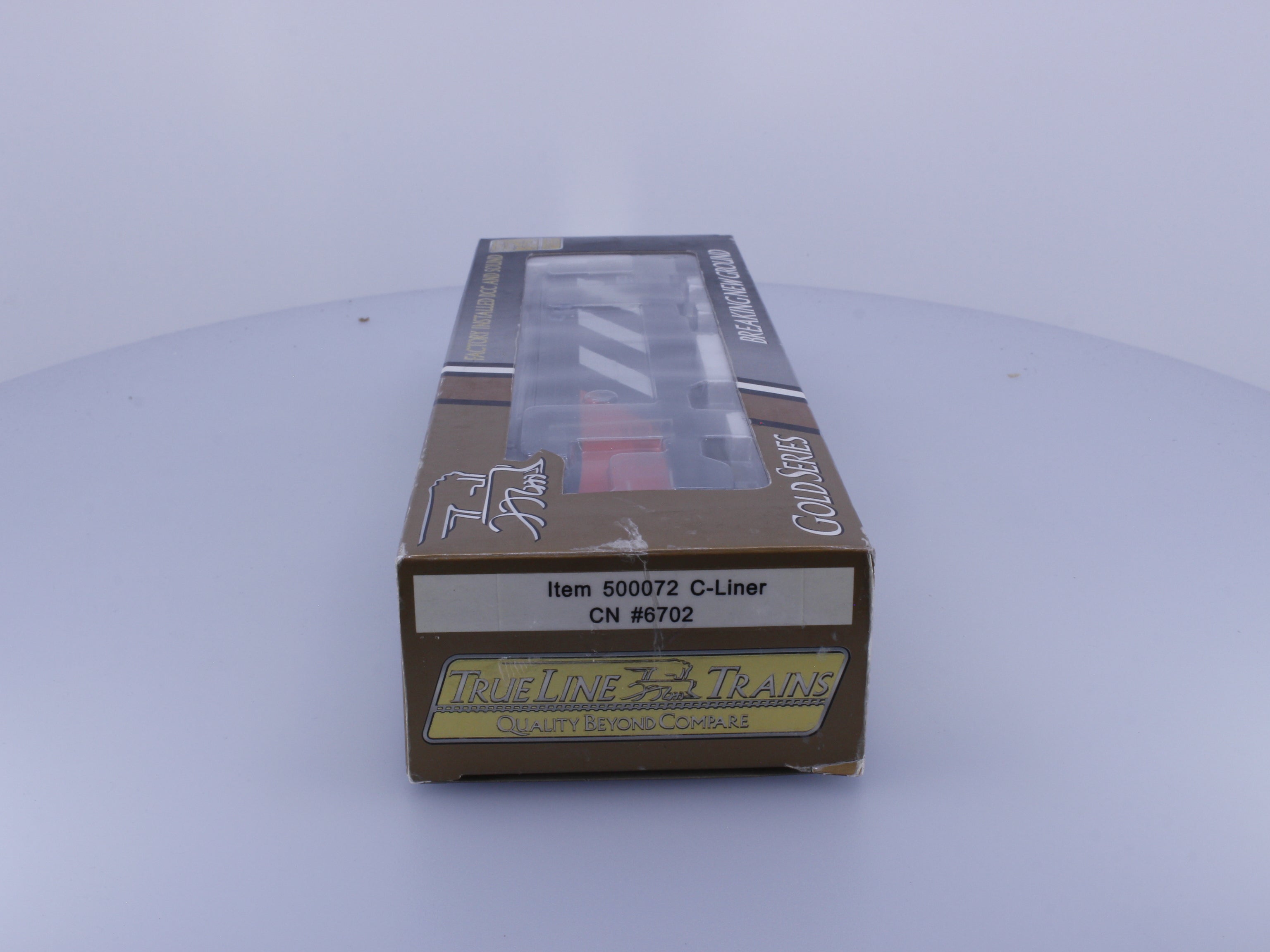 Trueline Trains 500072 HO C-Liner 5-Axle Diesel Locomotive Stripes Scheme Canadian National (CN) 6702 DCC & Sound