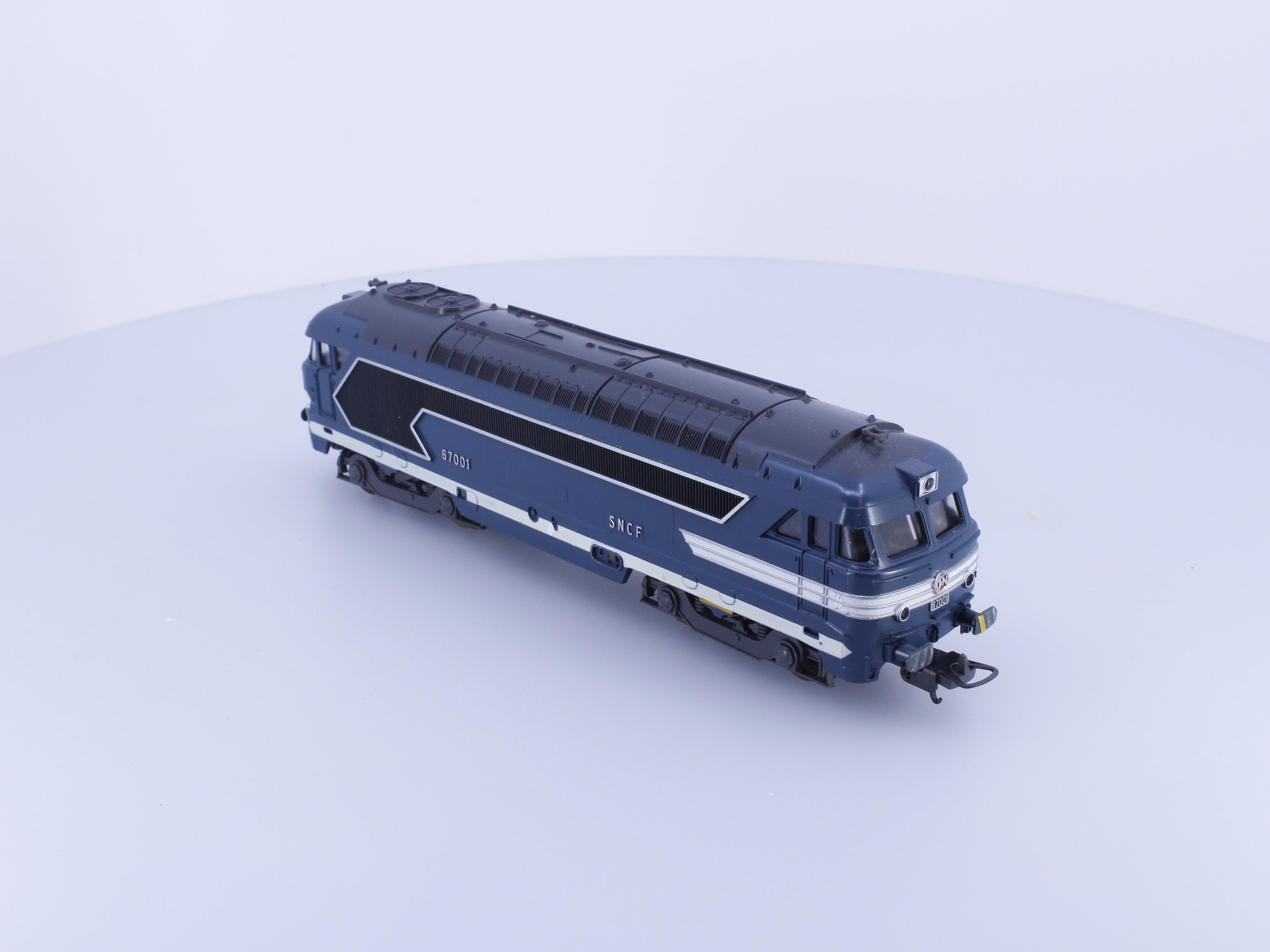Lima 208036 HO SNCF Diesel Locomotive 67001 Analog DC