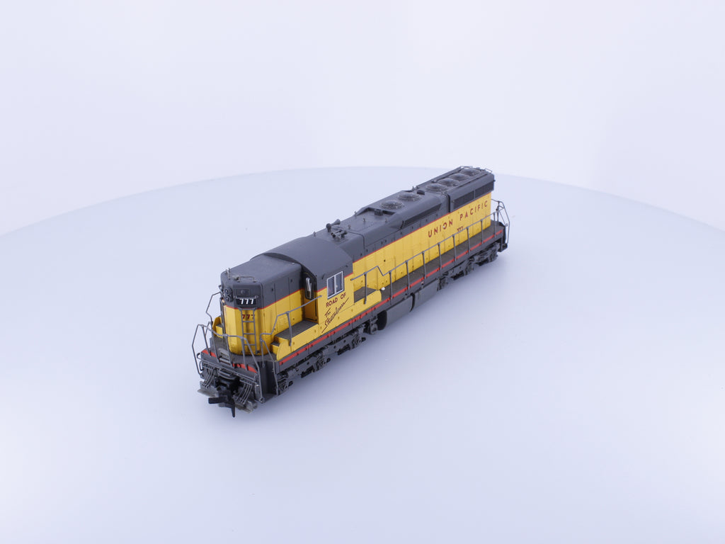 Proto 2000 8111 HO SD7 Diesel Locomotive Union Pacific (UP) 777 Analog DC