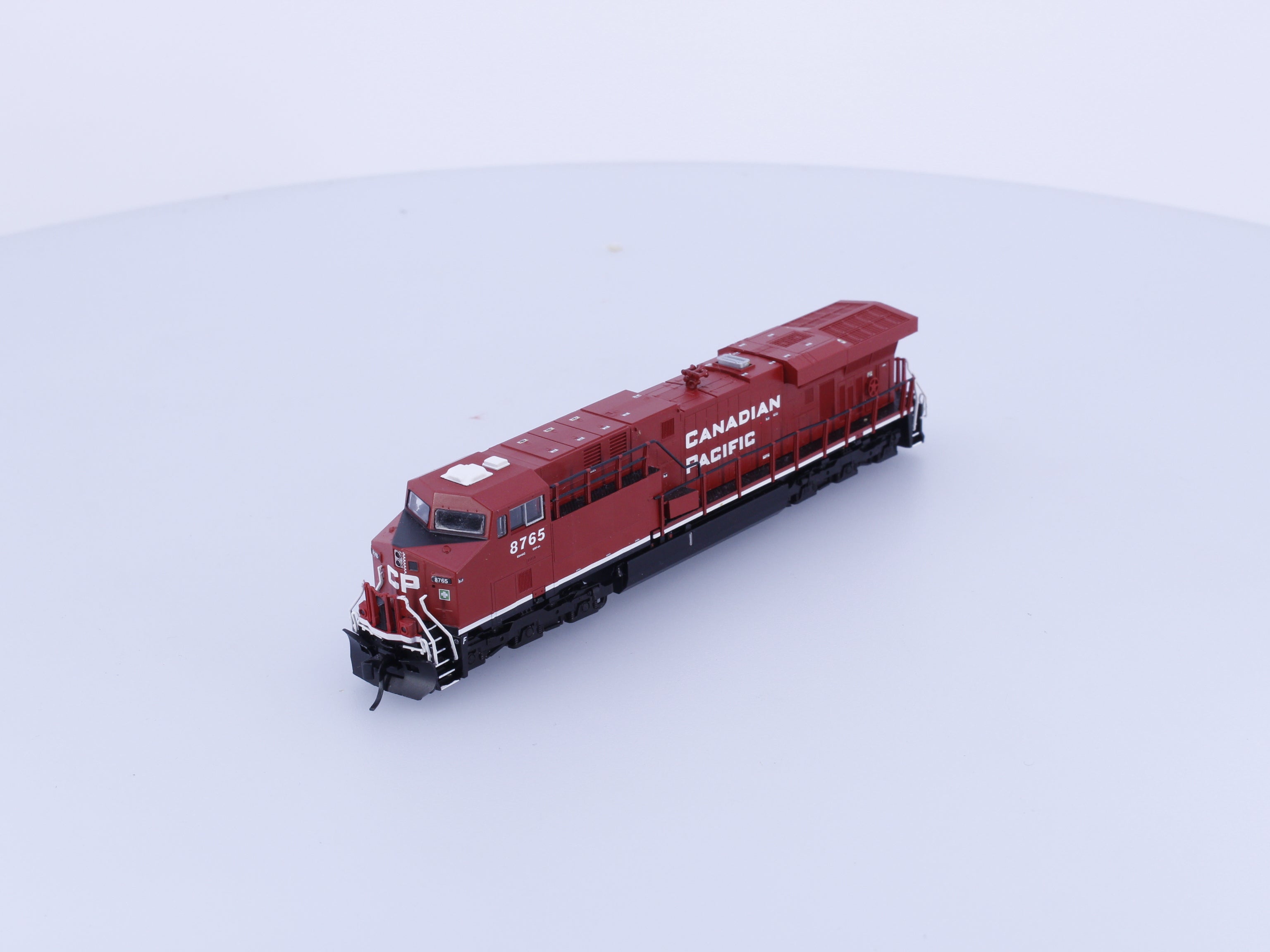 Fox Valley Models 70156 N GE-ES-F Diesel Locomotive Canadian Pacific (CP) 8765 DCC