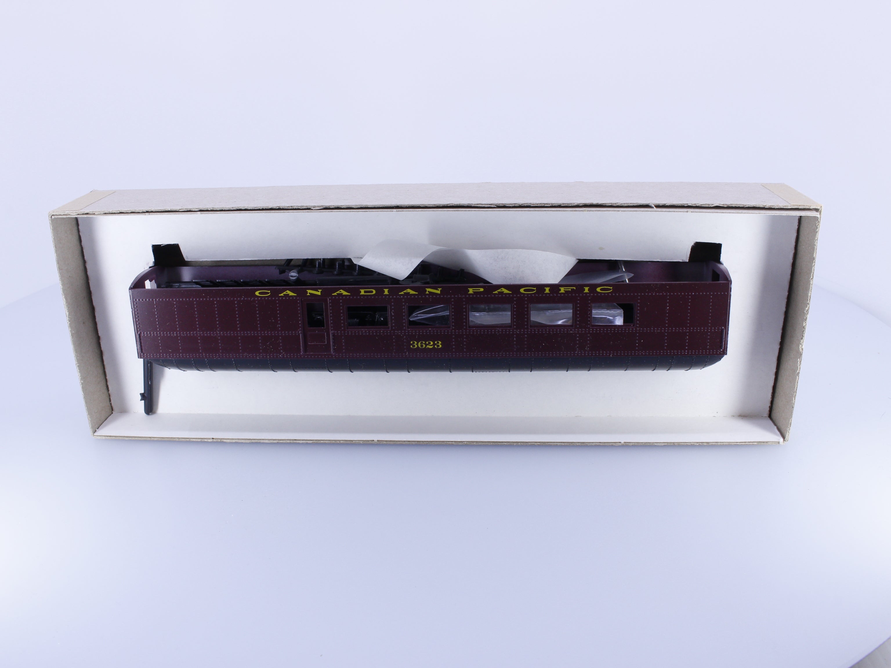 Roundhouse 6157 HO Harriman Style Diner