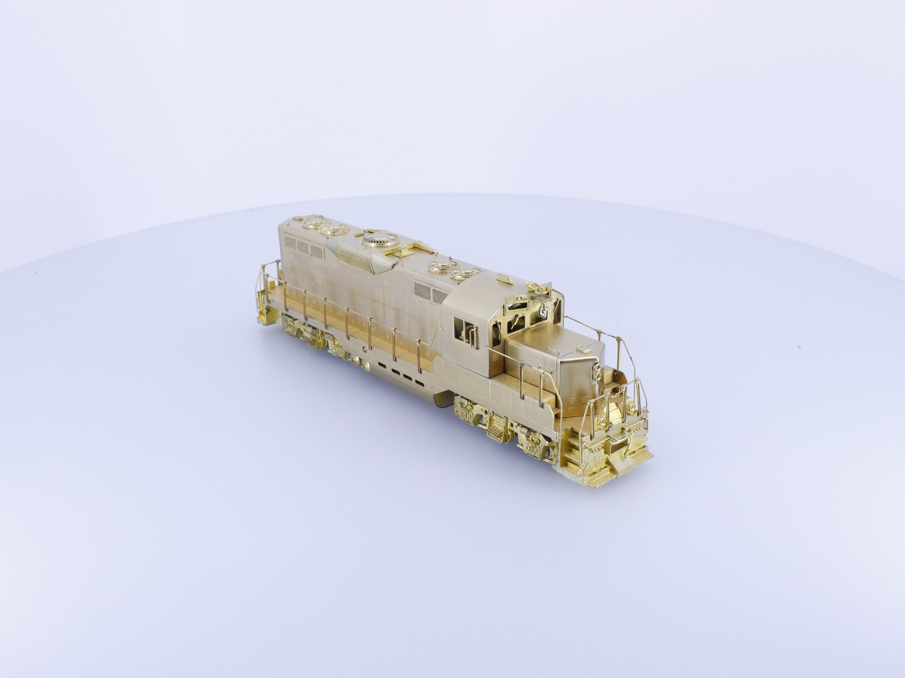 Van Hobbies CPRGP9 HO Brass GP-9 Diesel Locomotive Canadian Pacific (CP) Analog DC