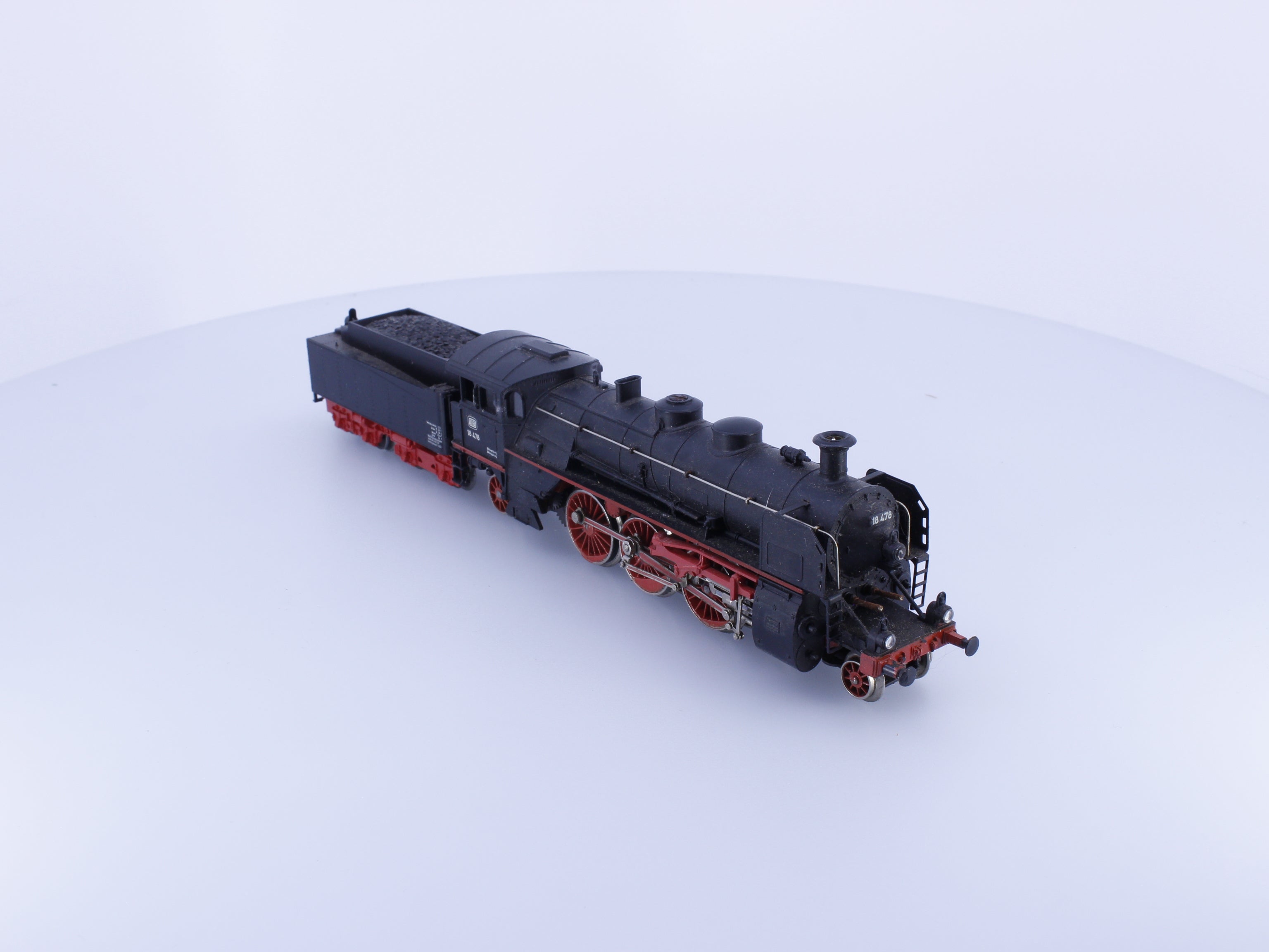 Marklin 3093 HO DB BR18 4-6-2 Steam Locomotive 18478 Analog AC