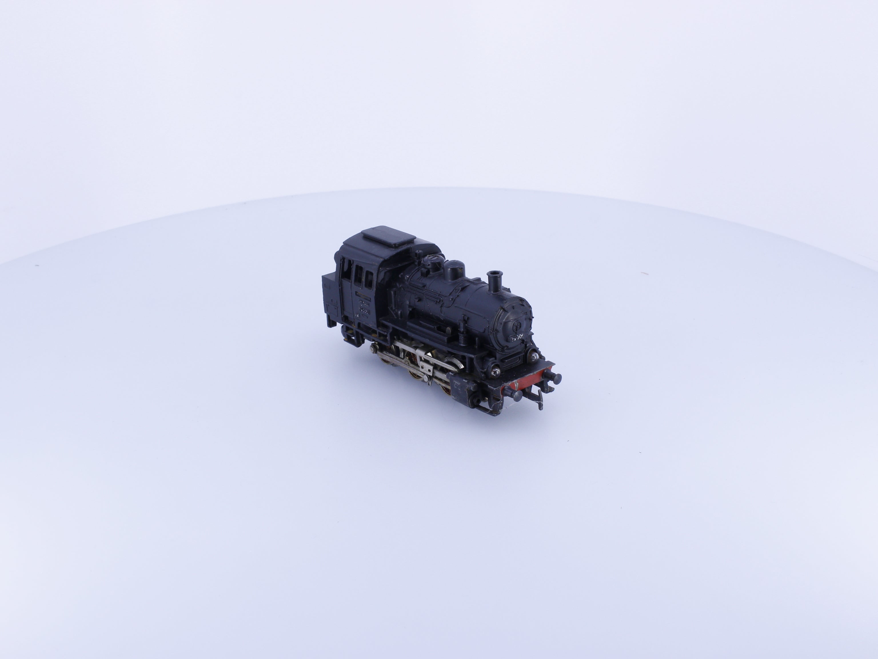 Marklin 3000 HO DB BR89 0-6-0 Steam Locomotive 89005 Analog AC