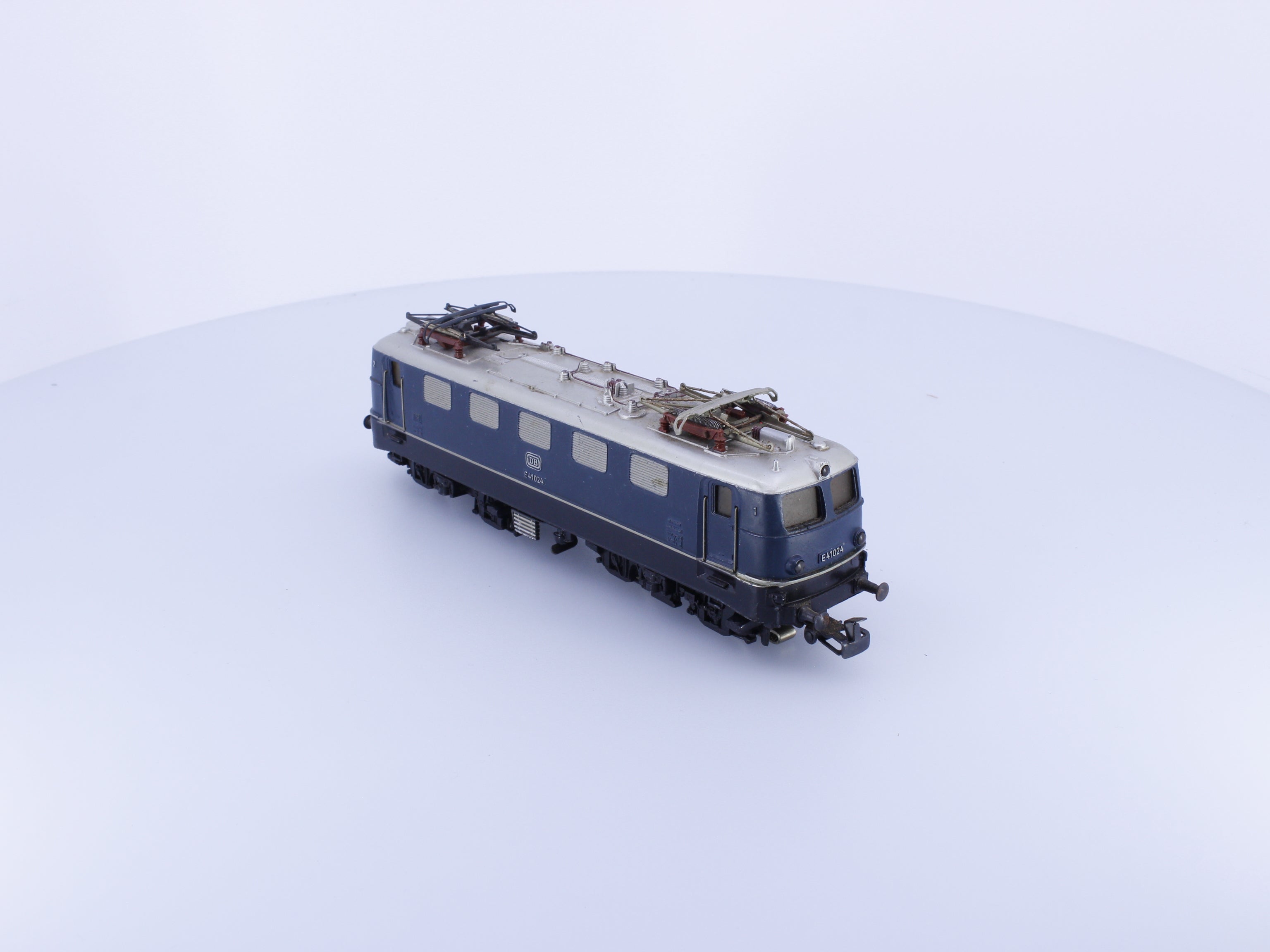 Marklin 3037 HO DB E41 E-Lok Electric Locomotive 41024 Analog AC