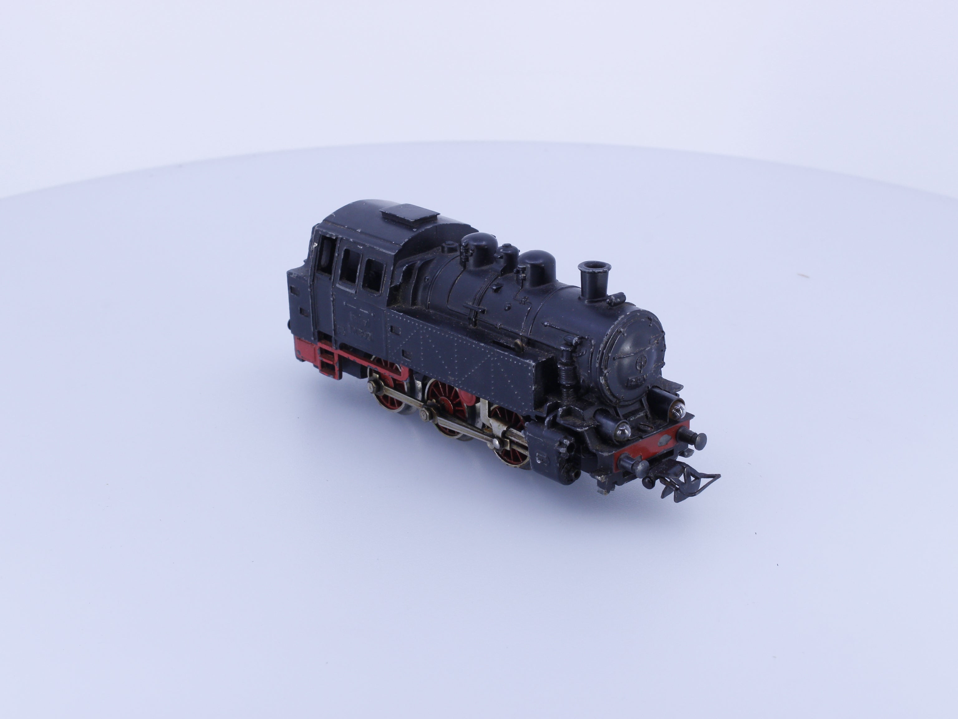 Marklin 3004 HO DB BR80 0-6-0 Steam Locomotive TM800 Analog AC