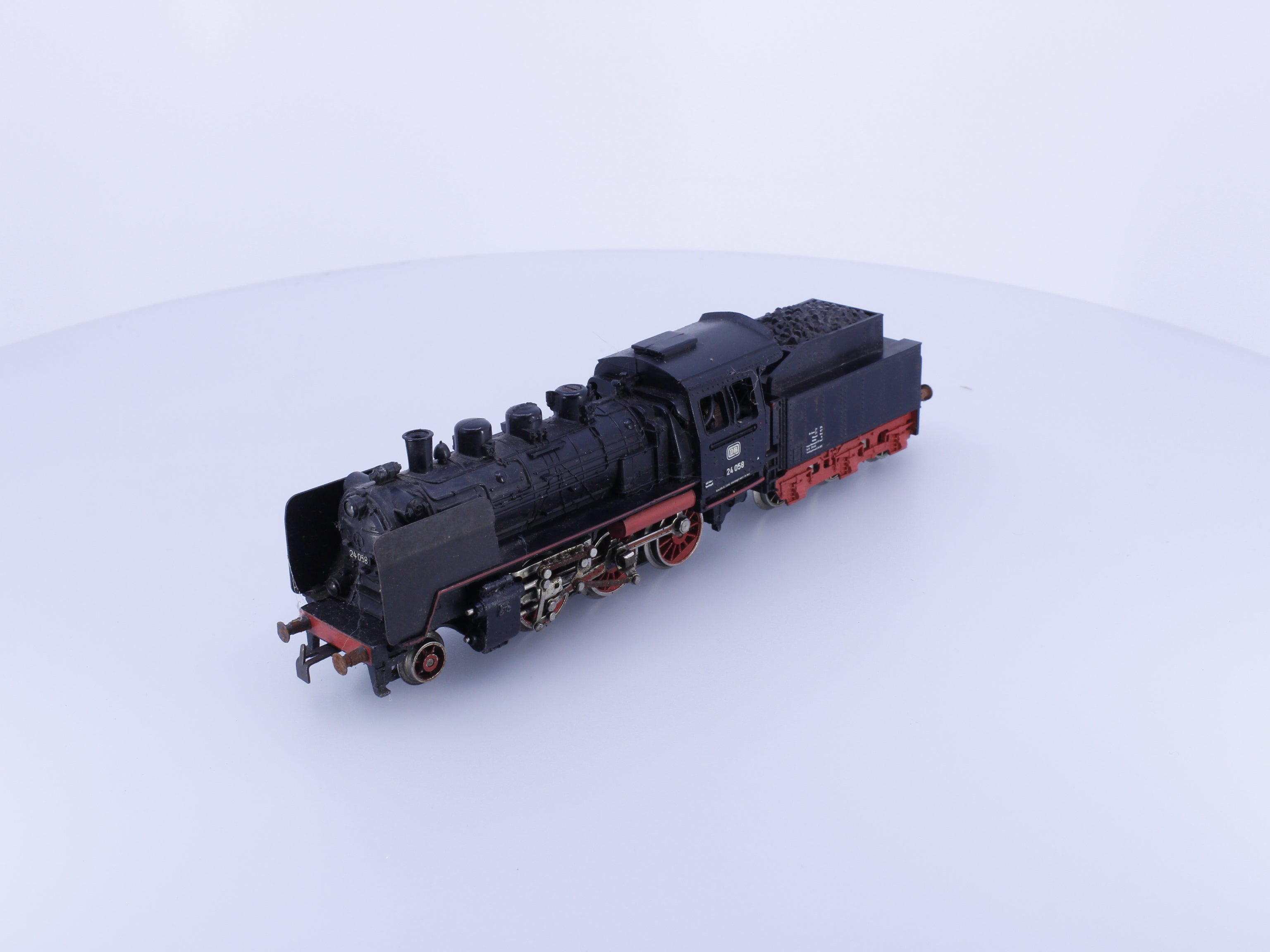 Marklin 3003 HO DB BR24 2-6-0 Steam Locomotive #1 24058 Analog AC