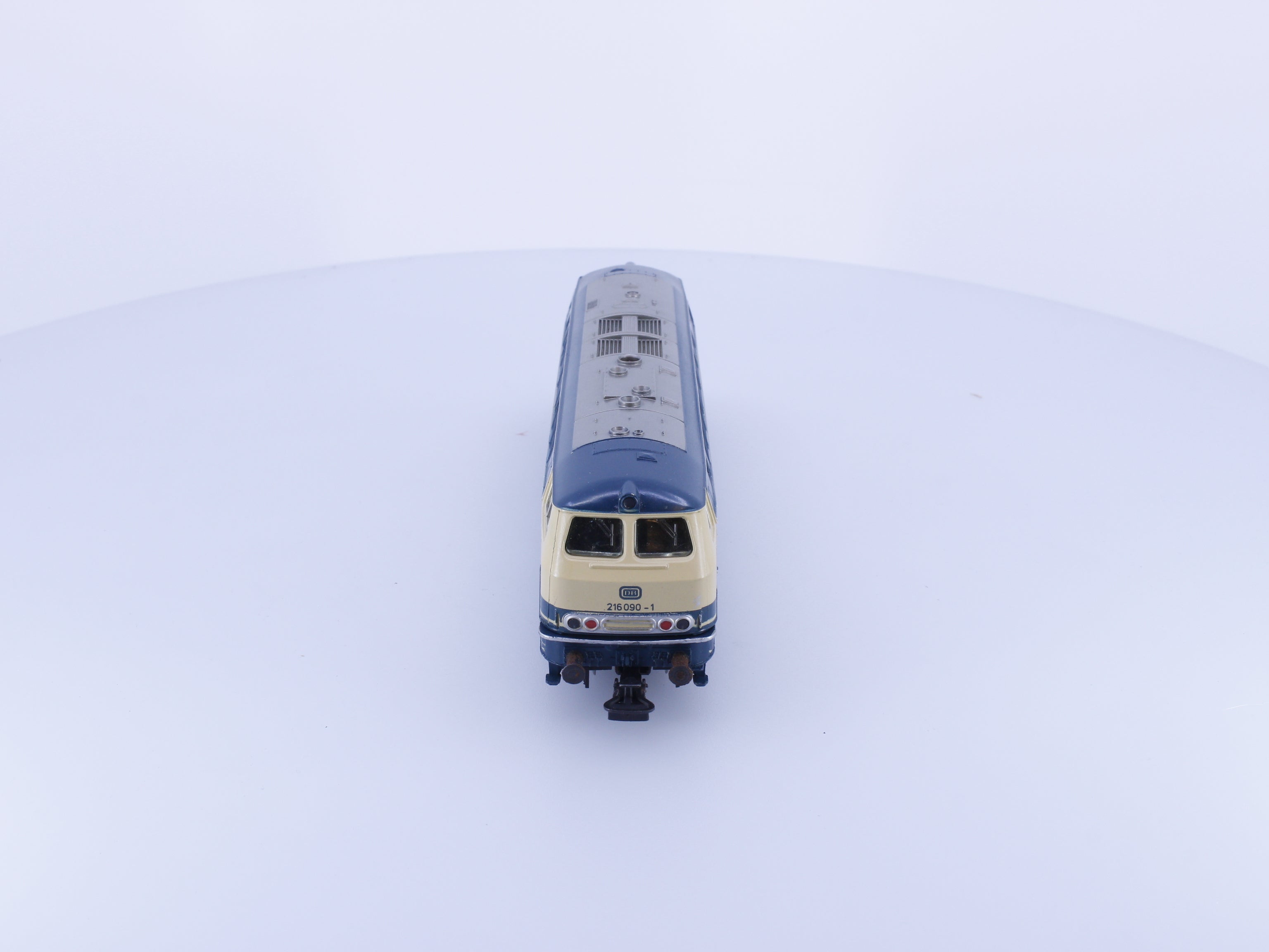 Marklin 3074 HO DB Br216 Diesel Locomotive 216090-1 Analog AC