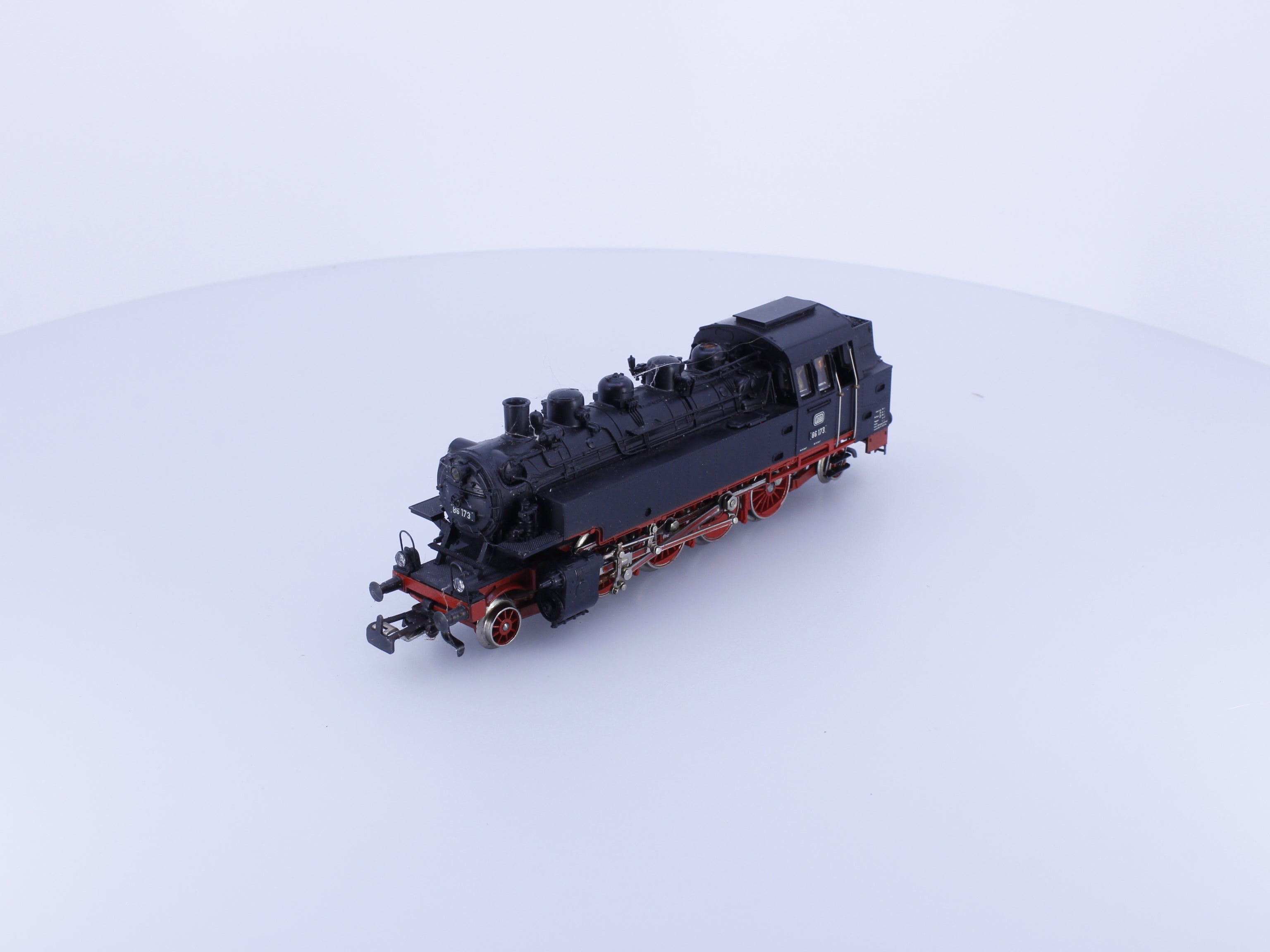 Marklin 3096 HO DB BR86 2-8-2 Steam Locomotive 86173 Analog AC