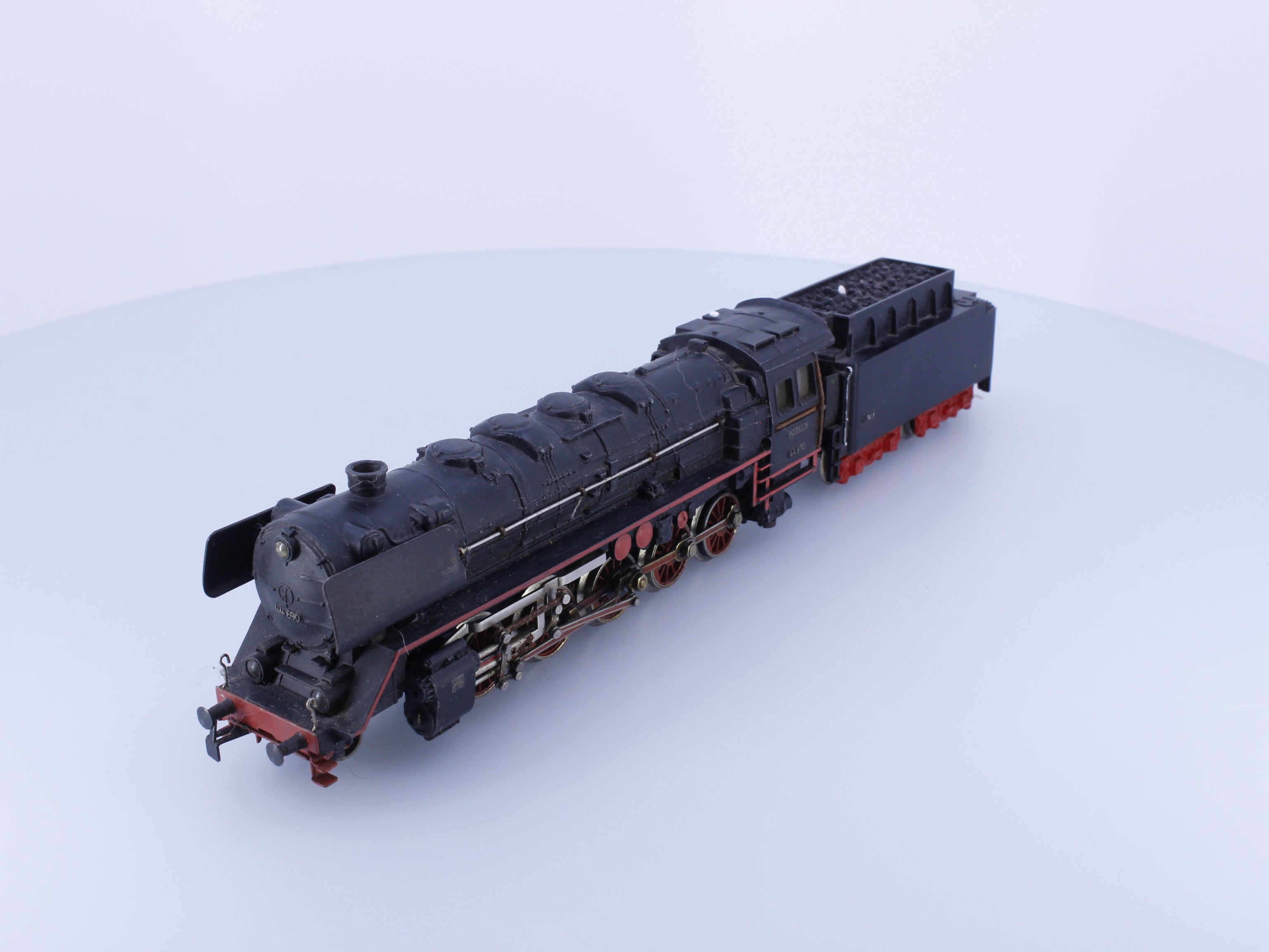 Marklin 3047 HO DB BR44 2-10-0 Steam Locomotive 44690 Analog AC