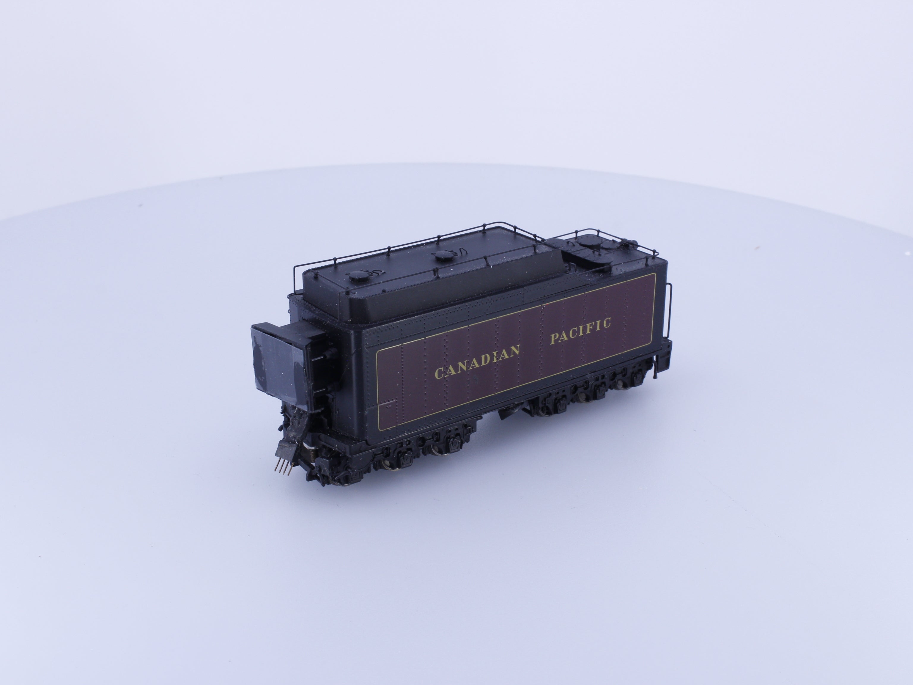 Rapido 600093 HO Locomotive Tender Only 6 Axle Canadian Pacific (CP)